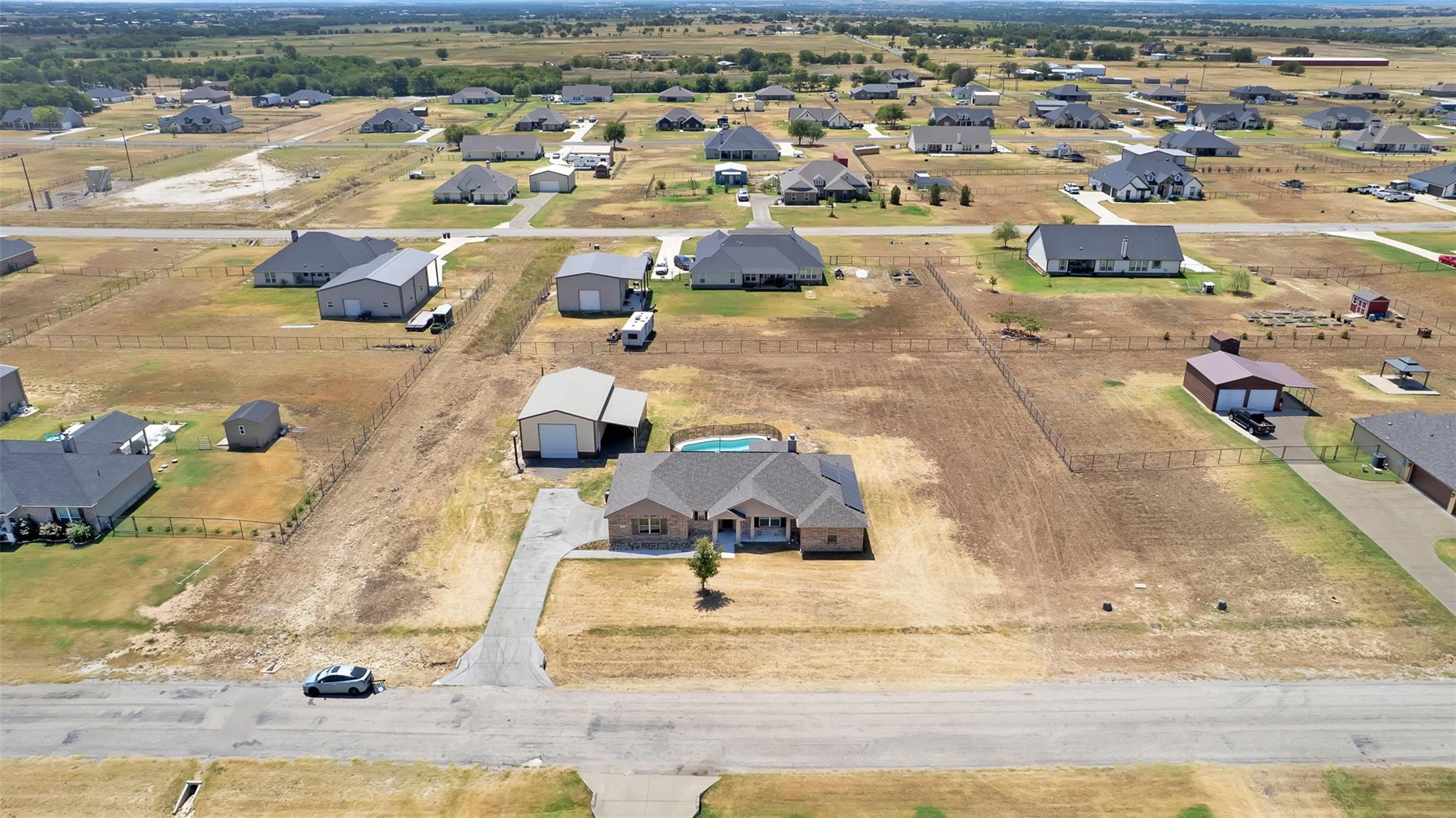 main property photo 31