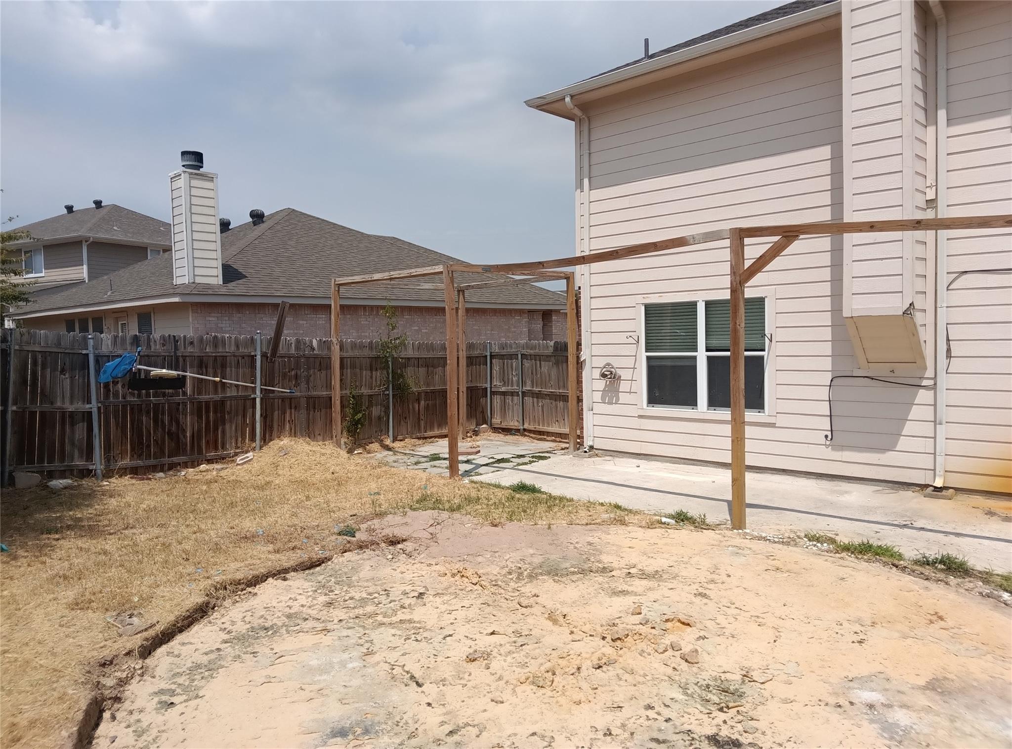 main property photo 9