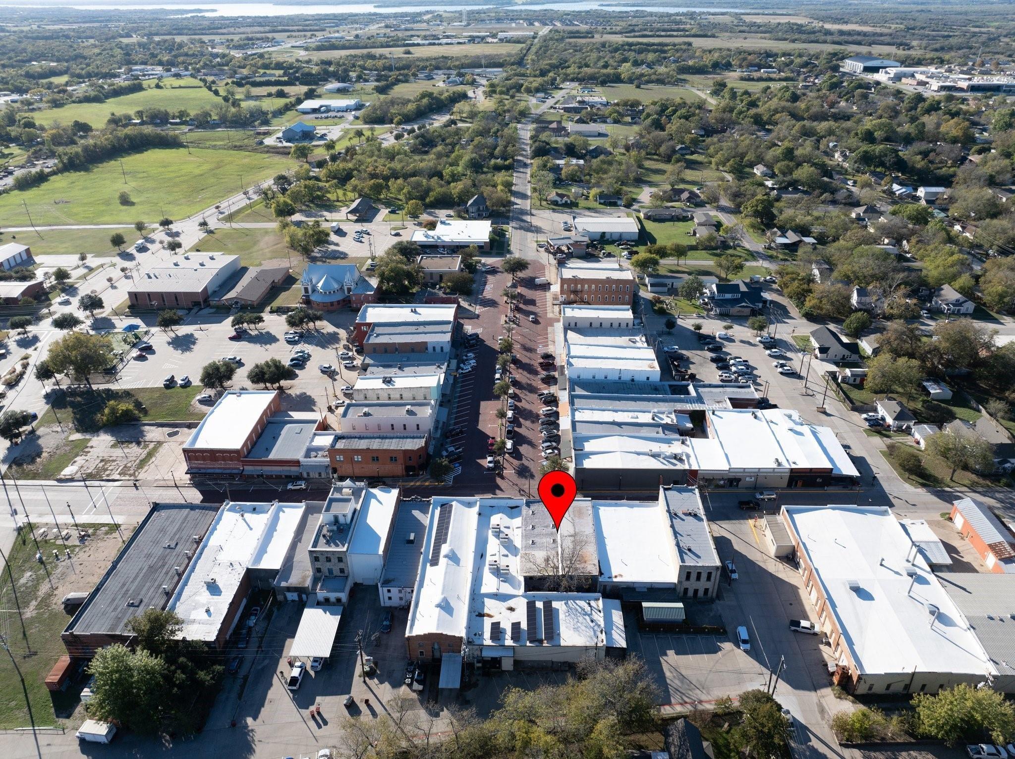 main property photo 10