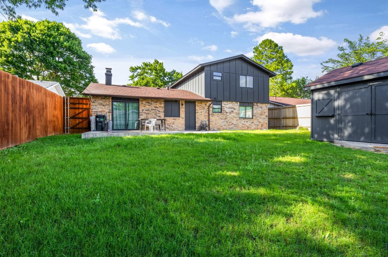 main property photo 8
