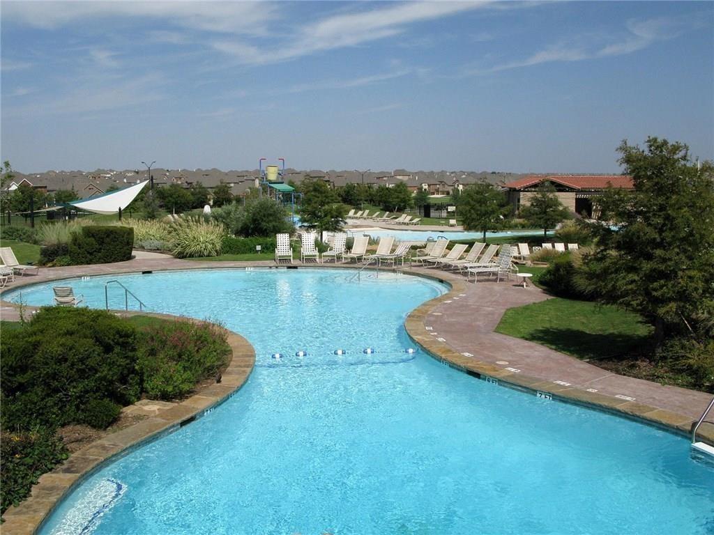 main property photo 30