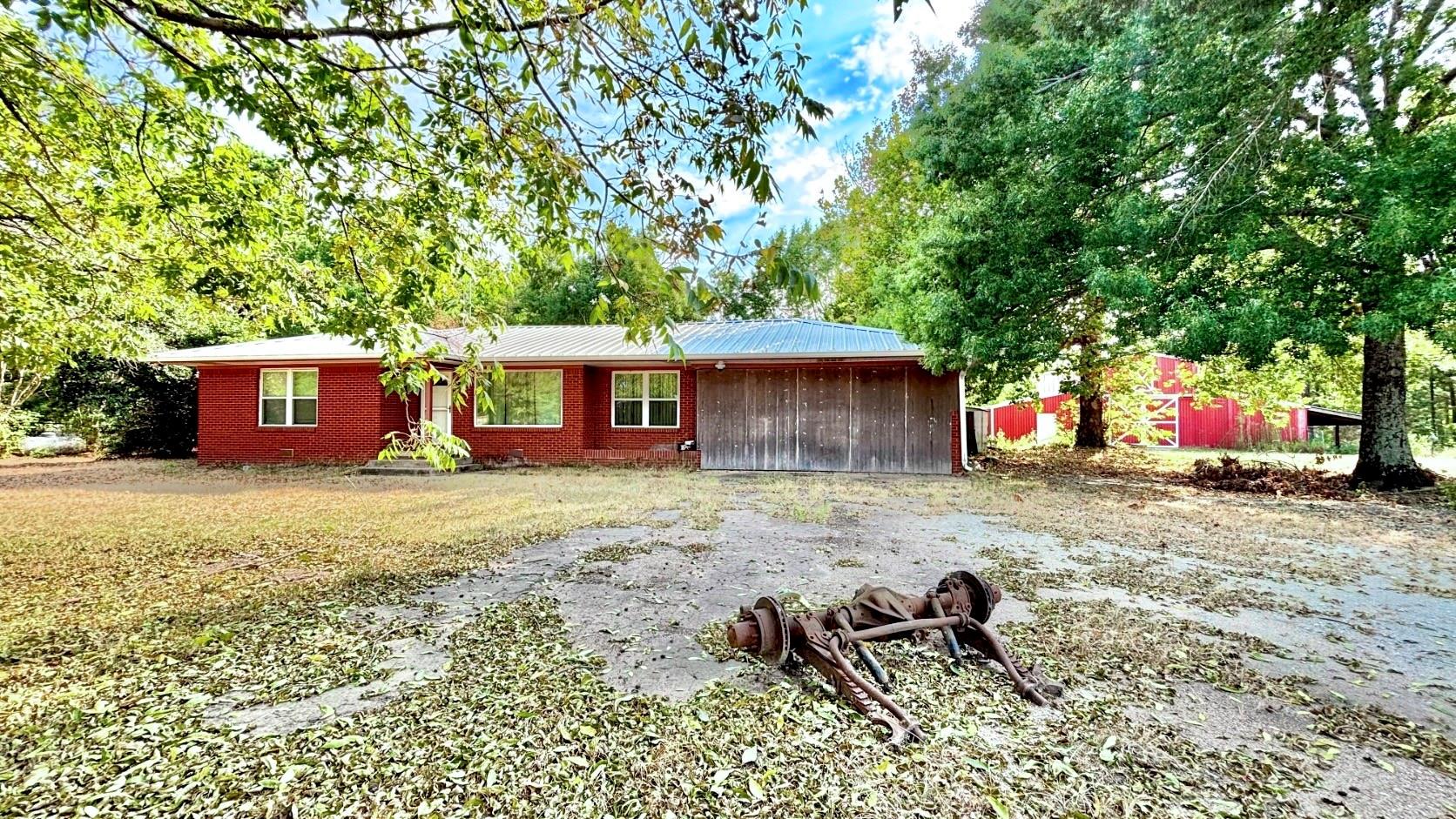main property photo 23