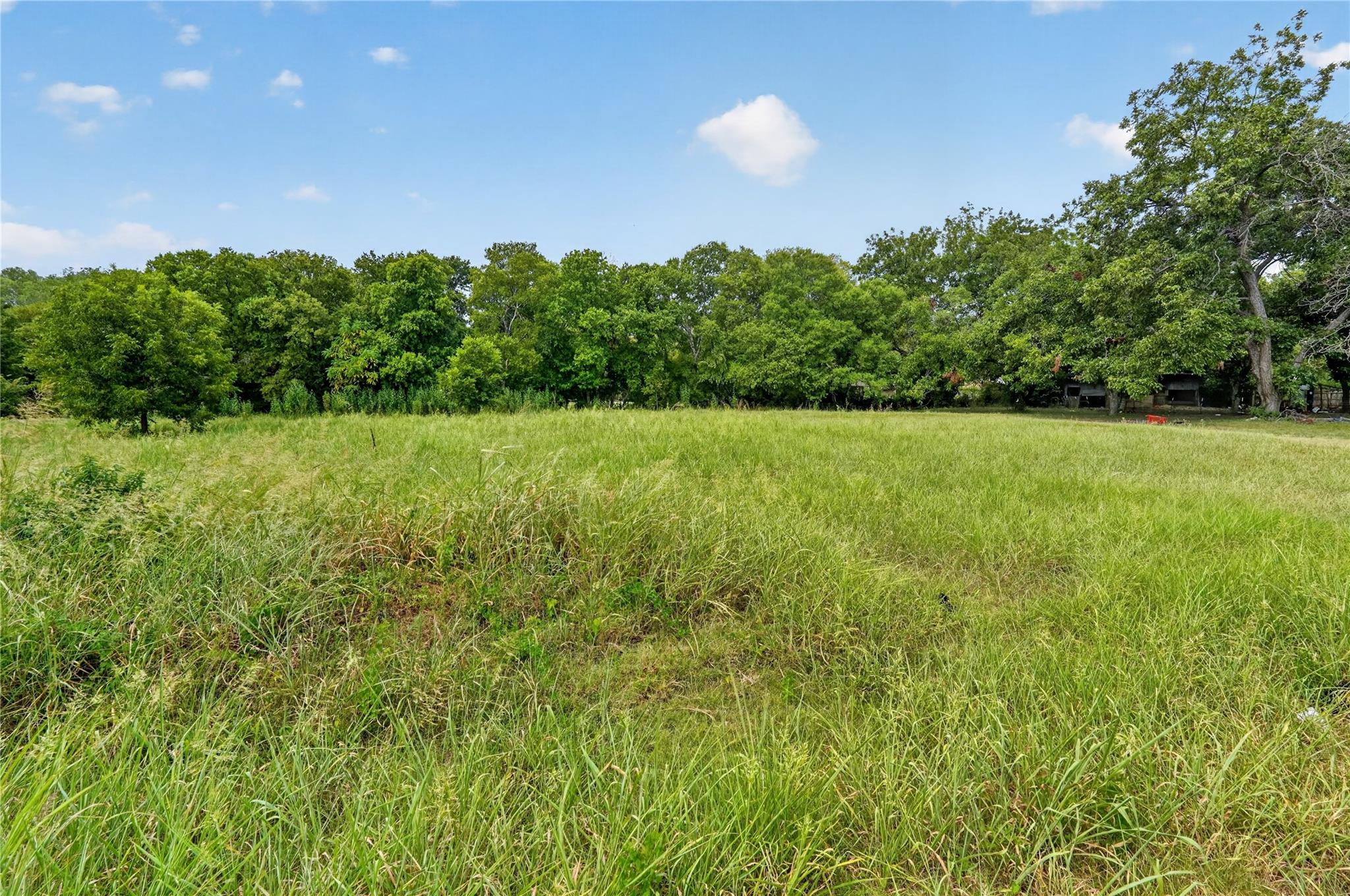 main property photo 12