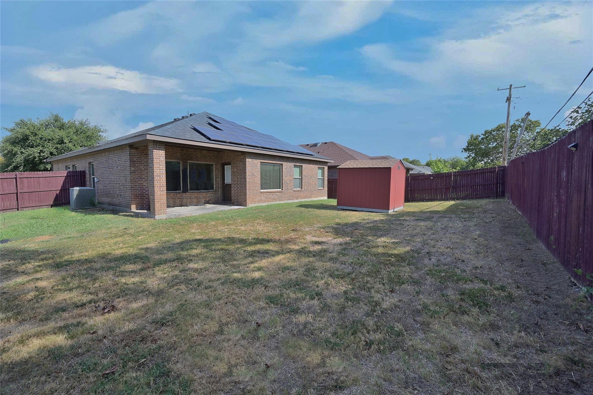 main property photo 34