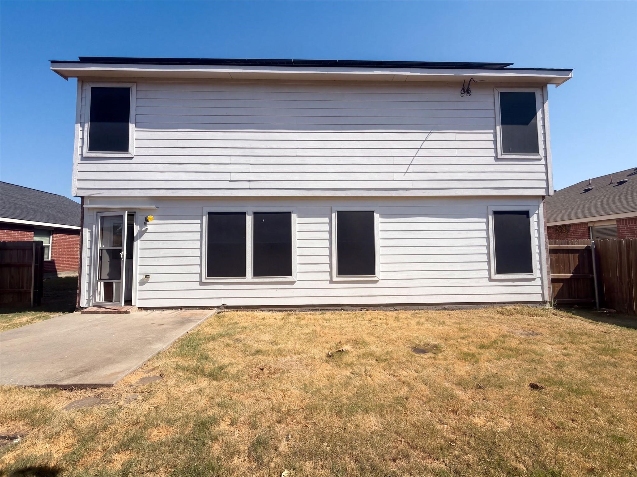 main property photo 26