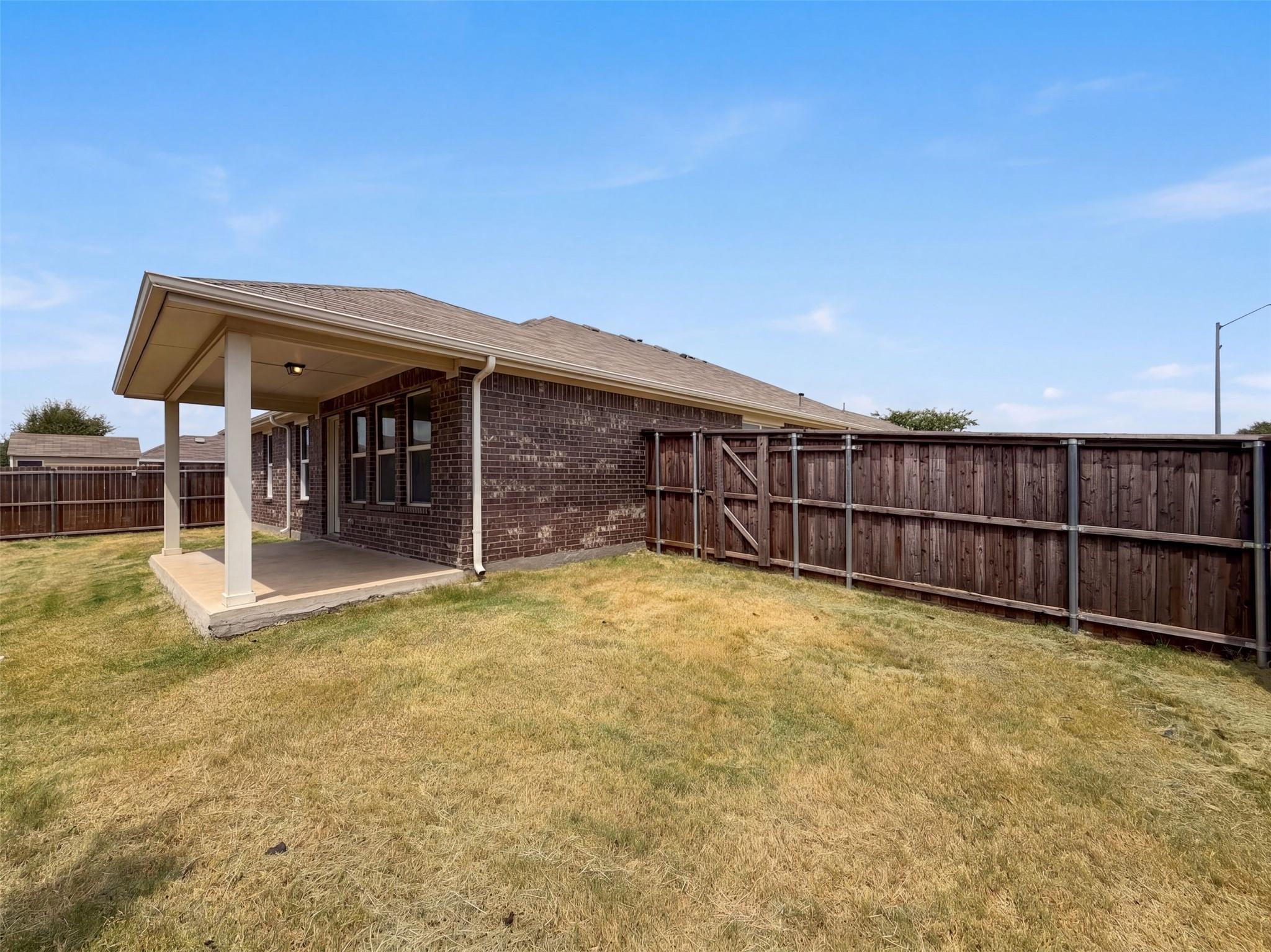 main property photo 21
