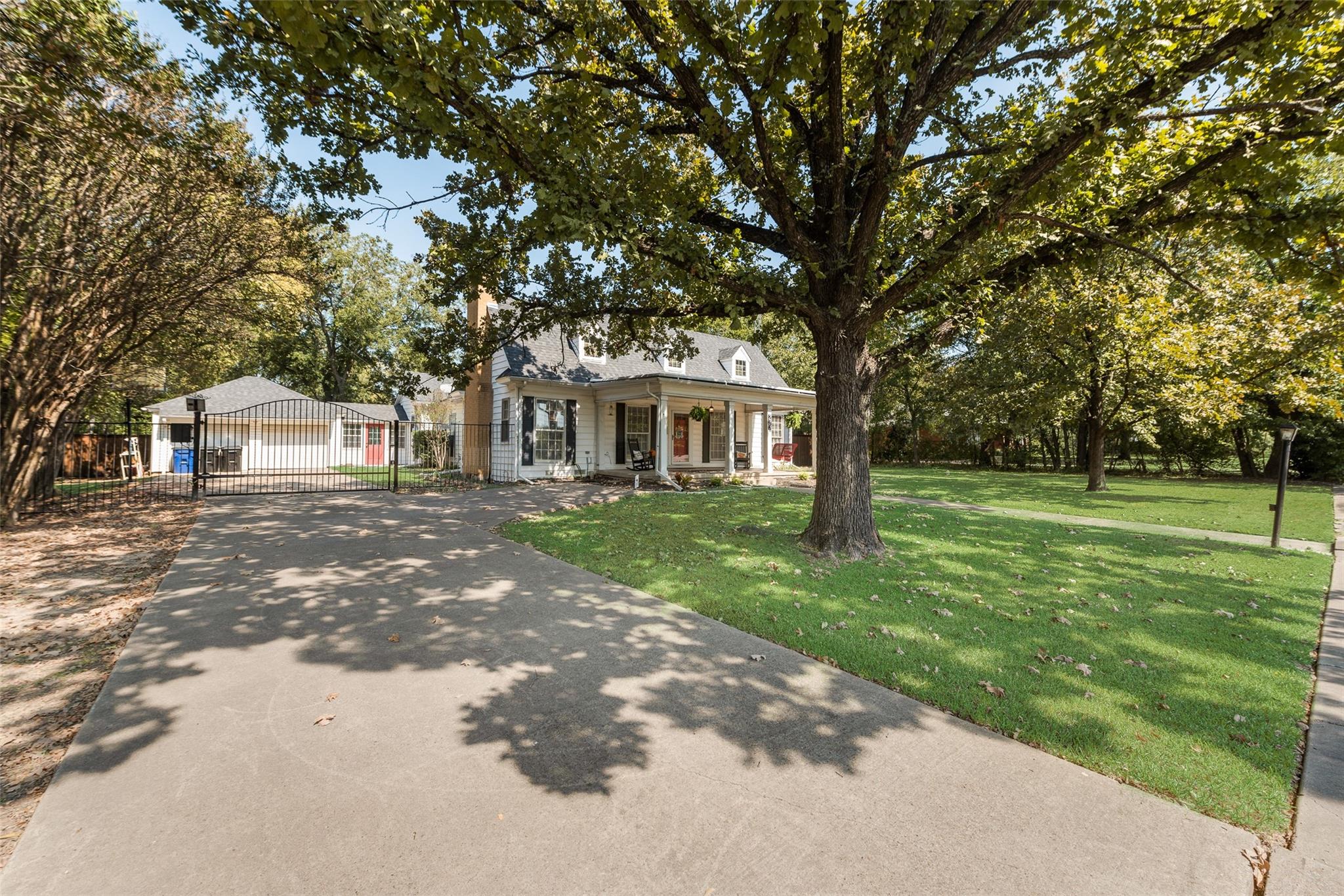 main property photo 22