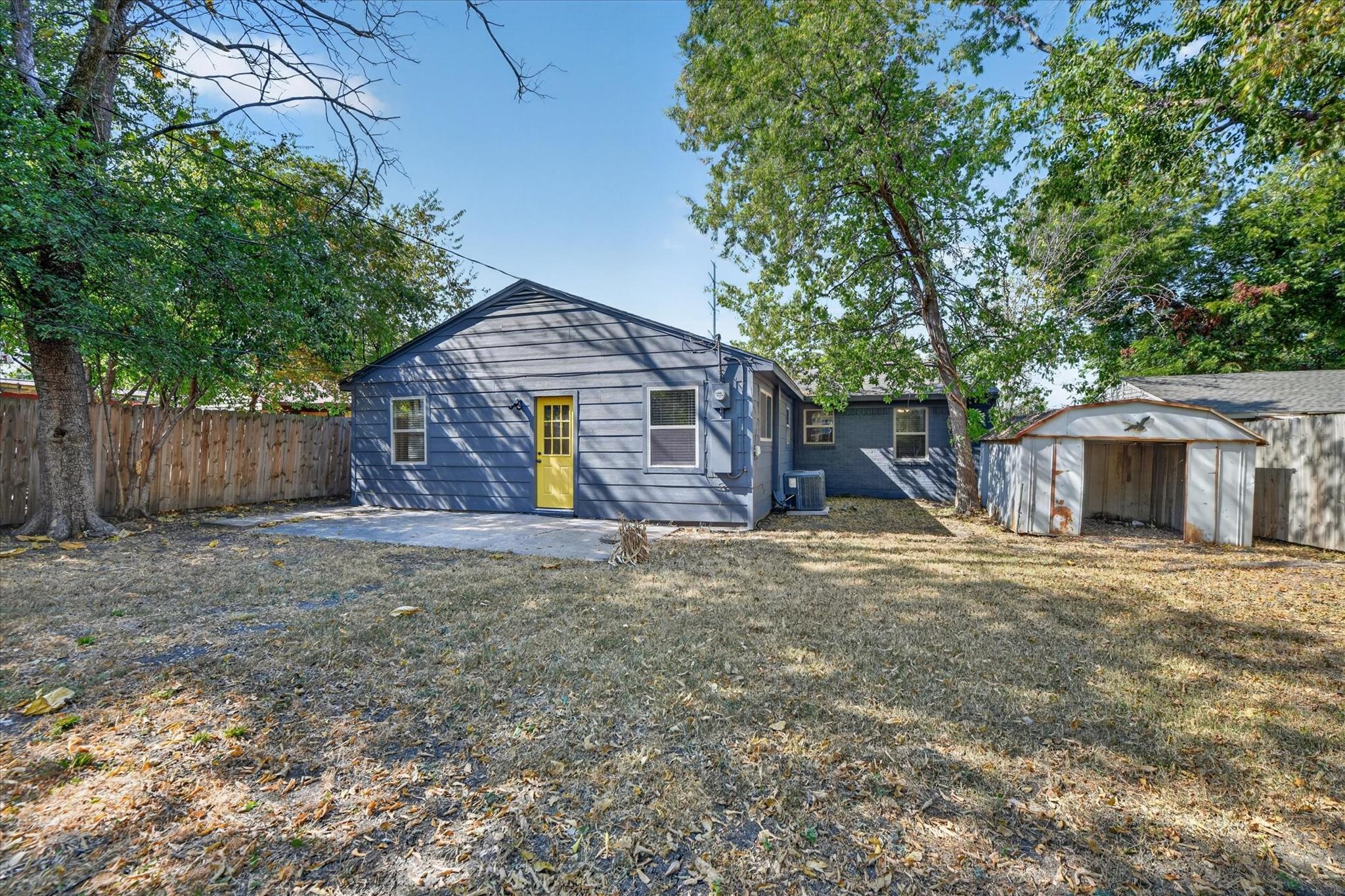 main property photo 37