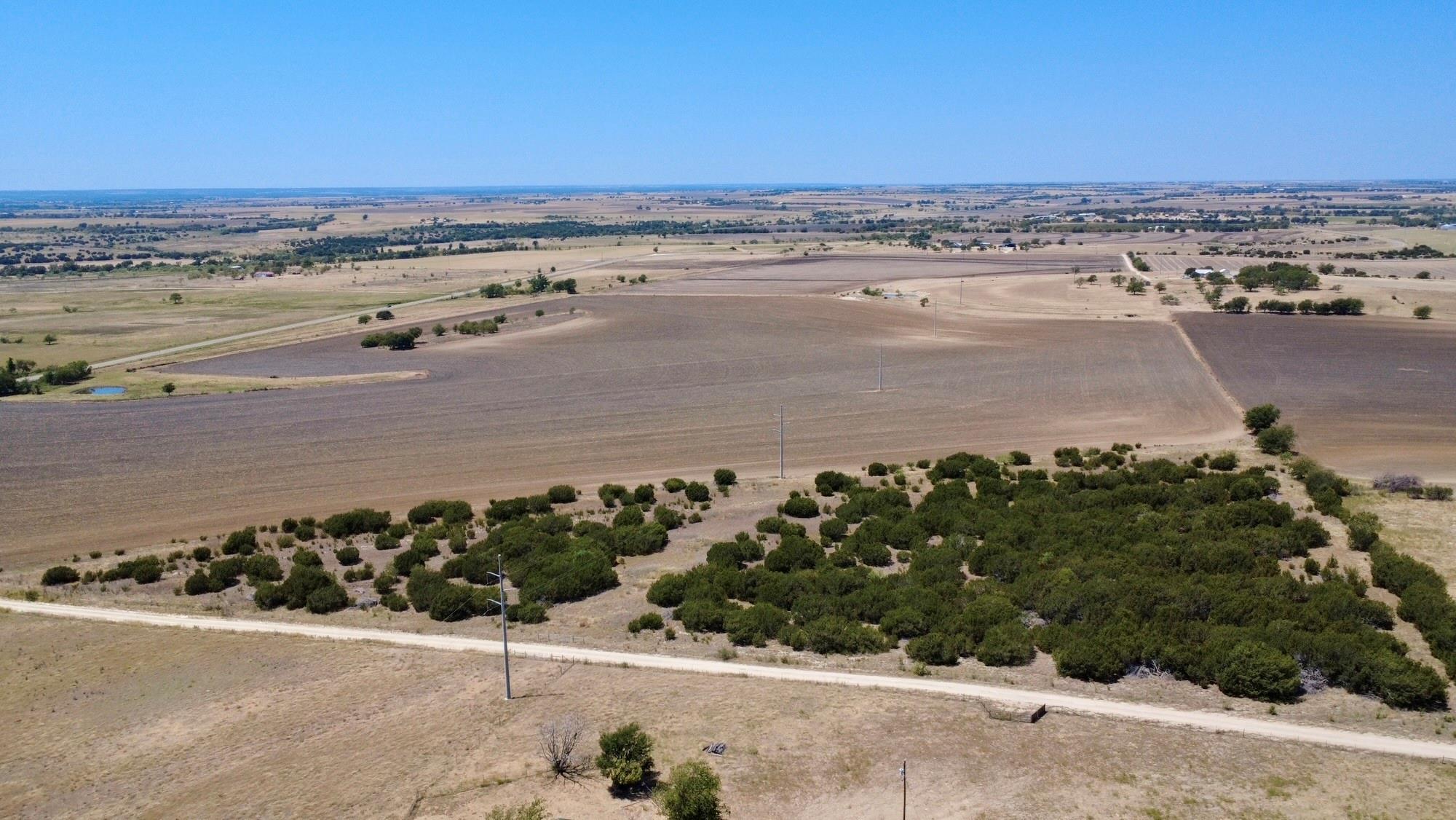 main property photo 20