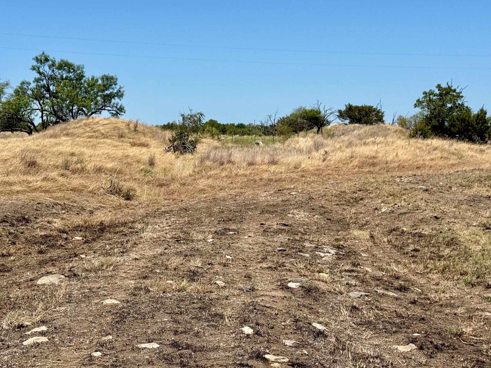 main property photo 25