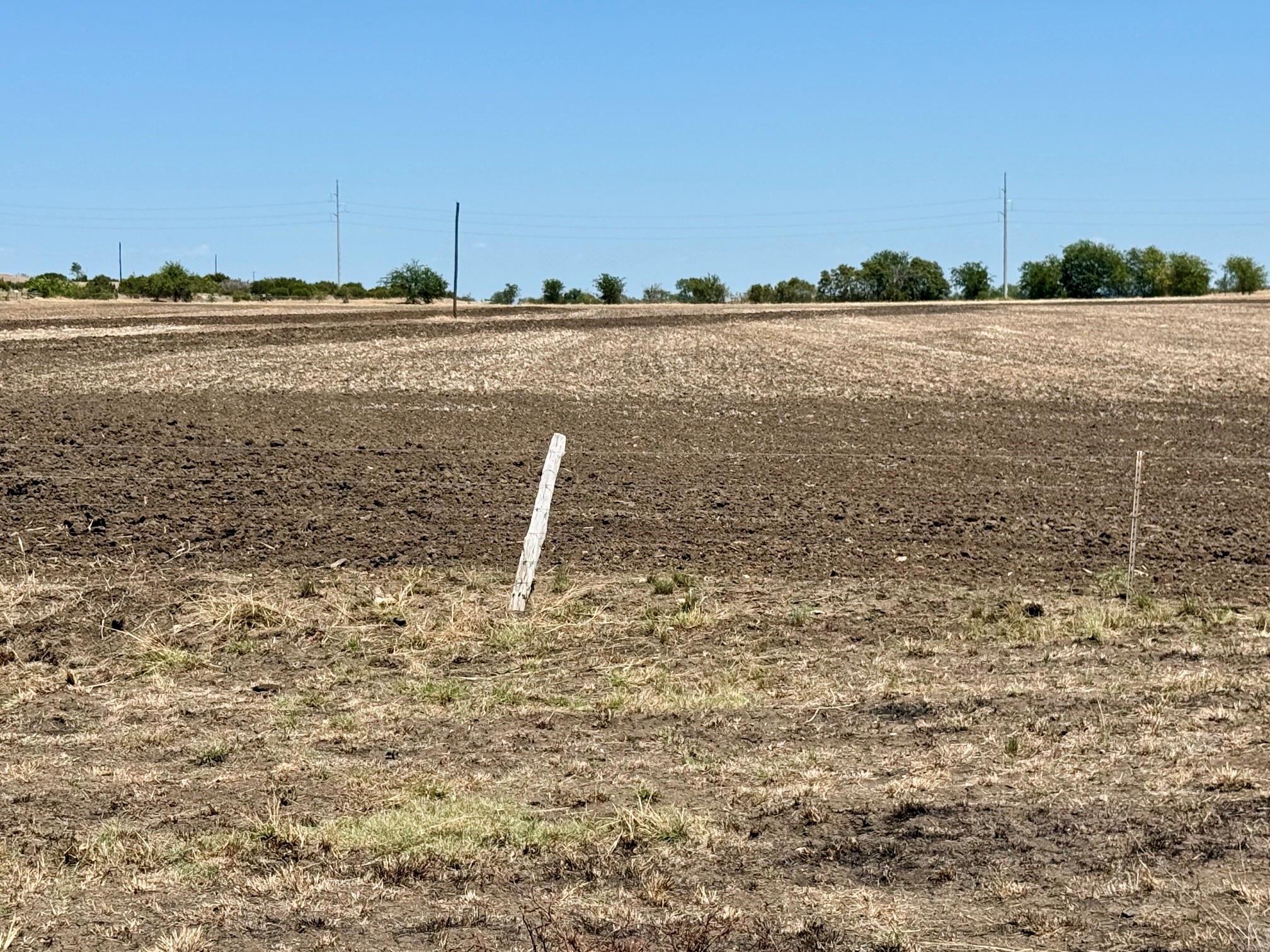 main property photo 26