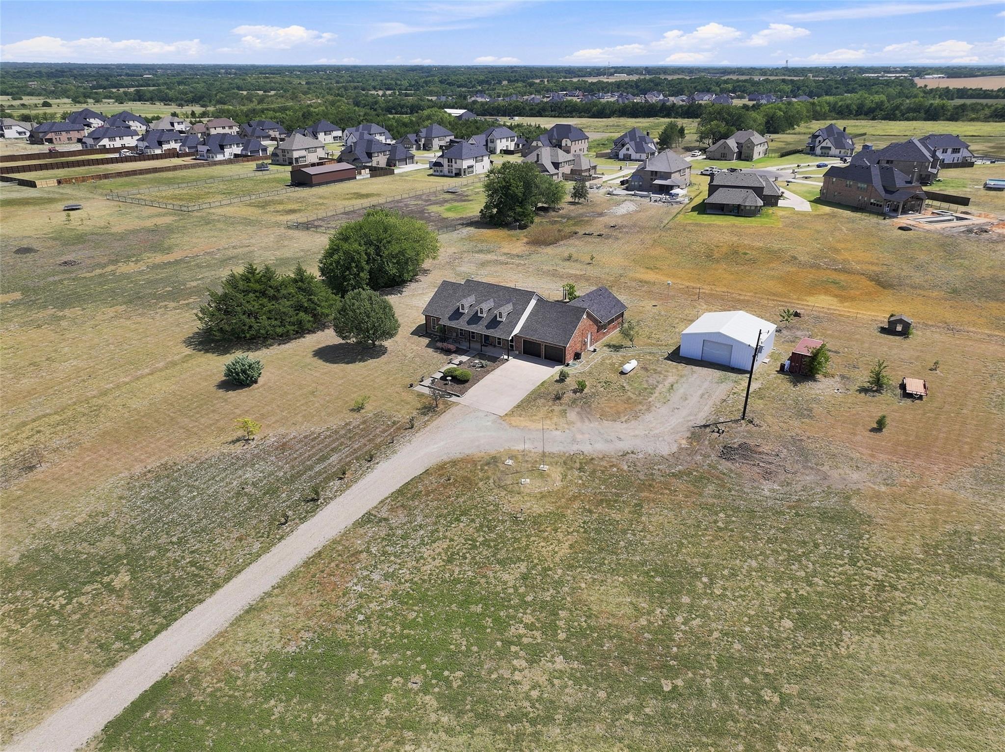 main property photo 35