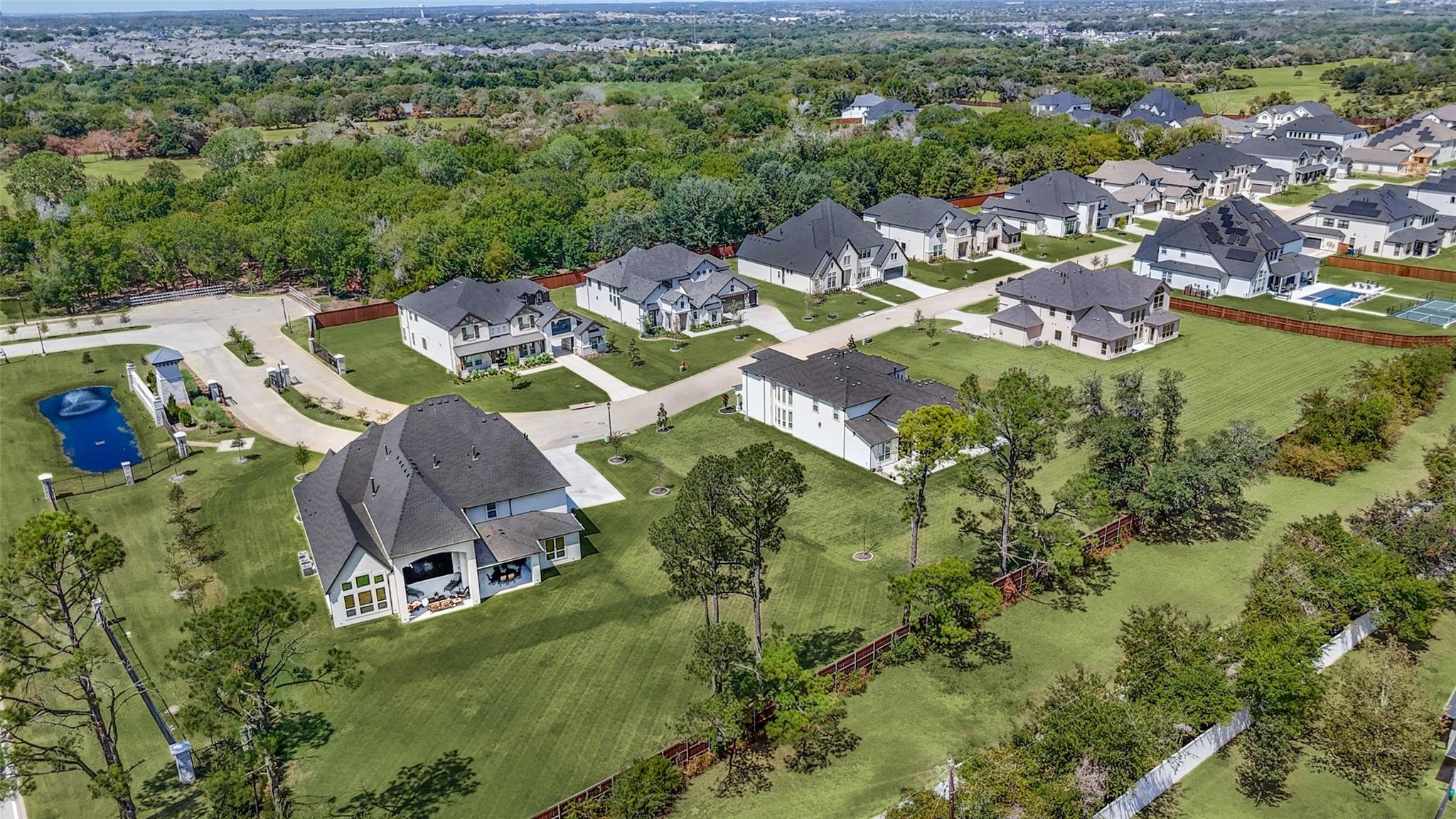 main property photo 33