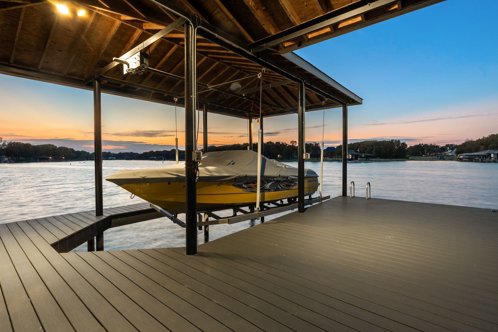 main property photo 36