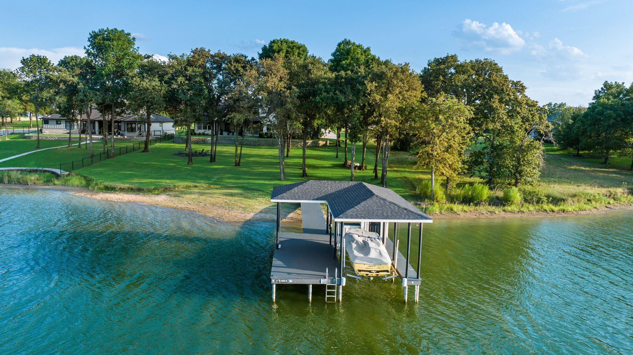main property photo 38