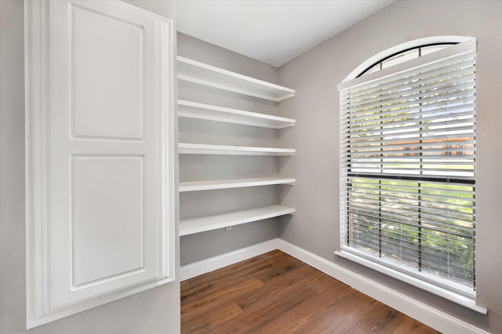 main property photo 16