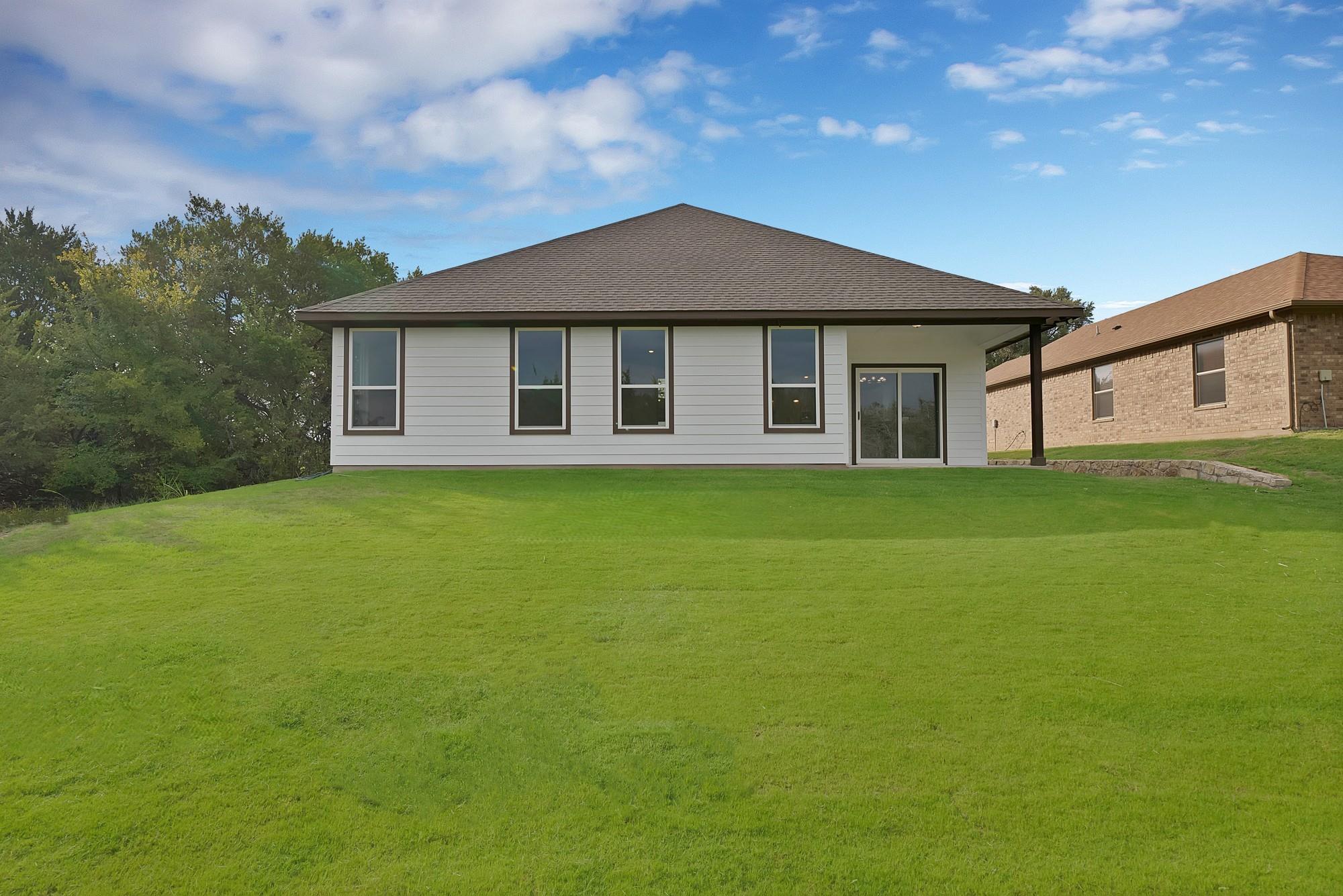 main property photo 24