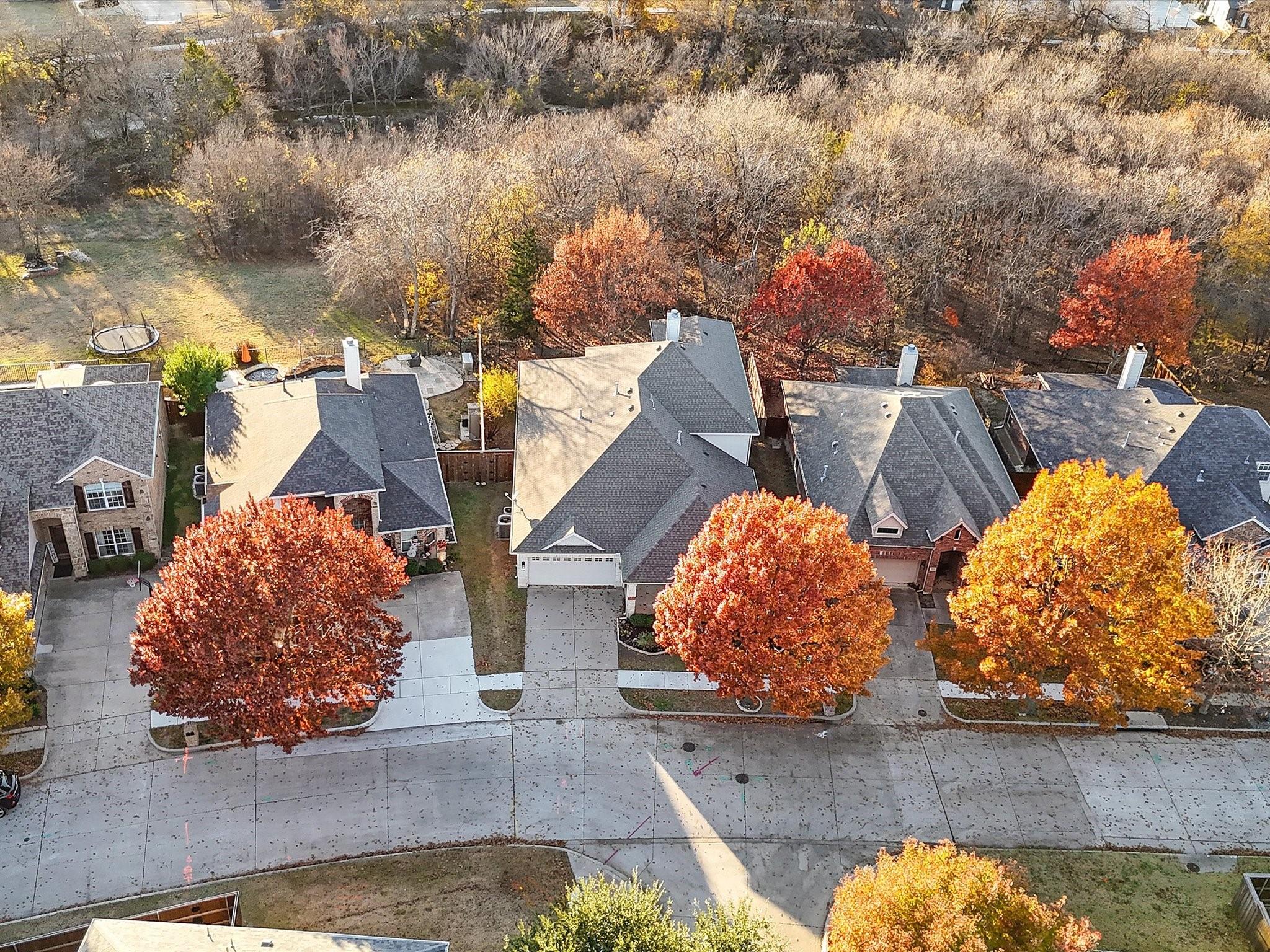 main property photo 33