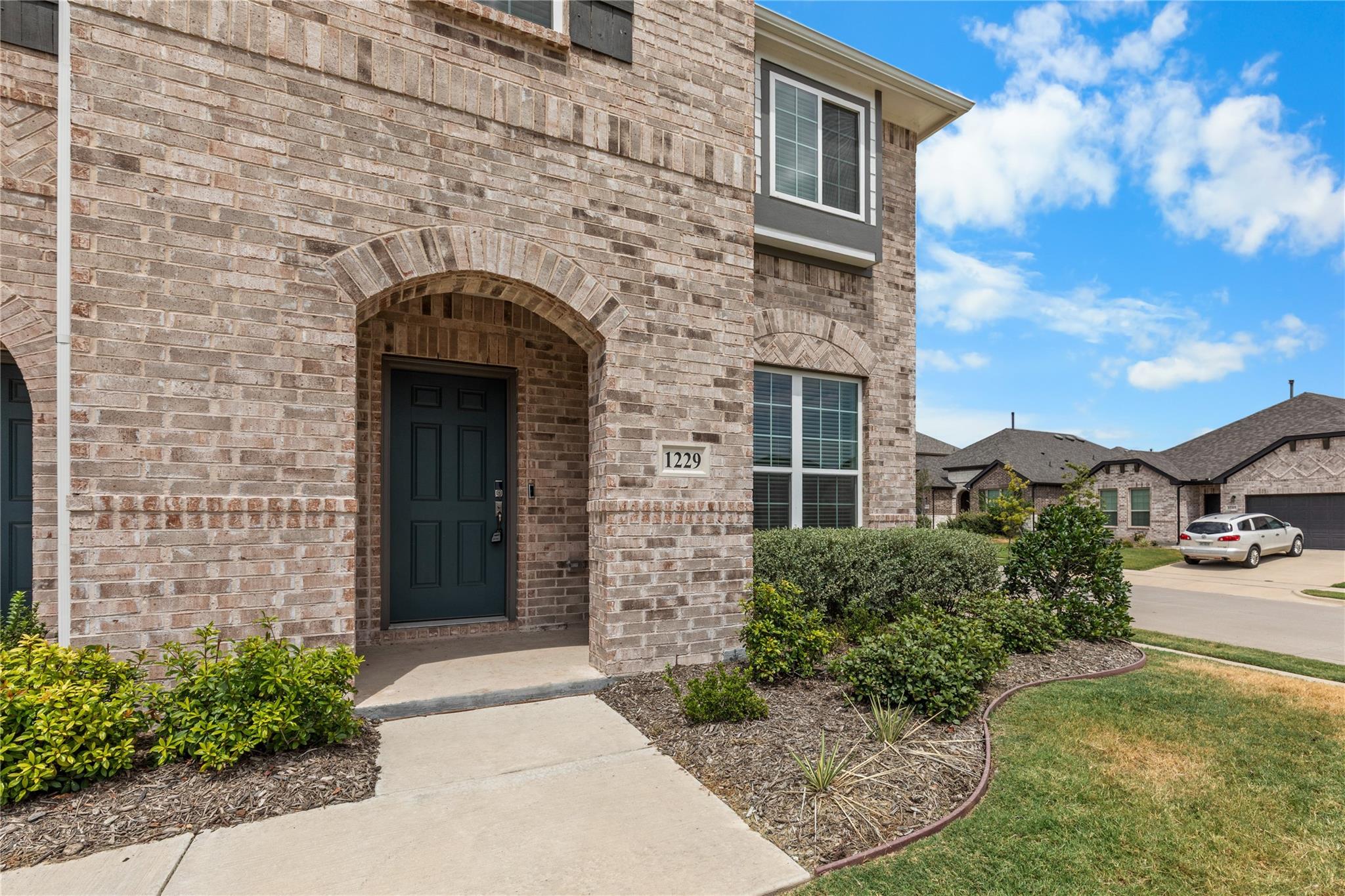 main property photo 29