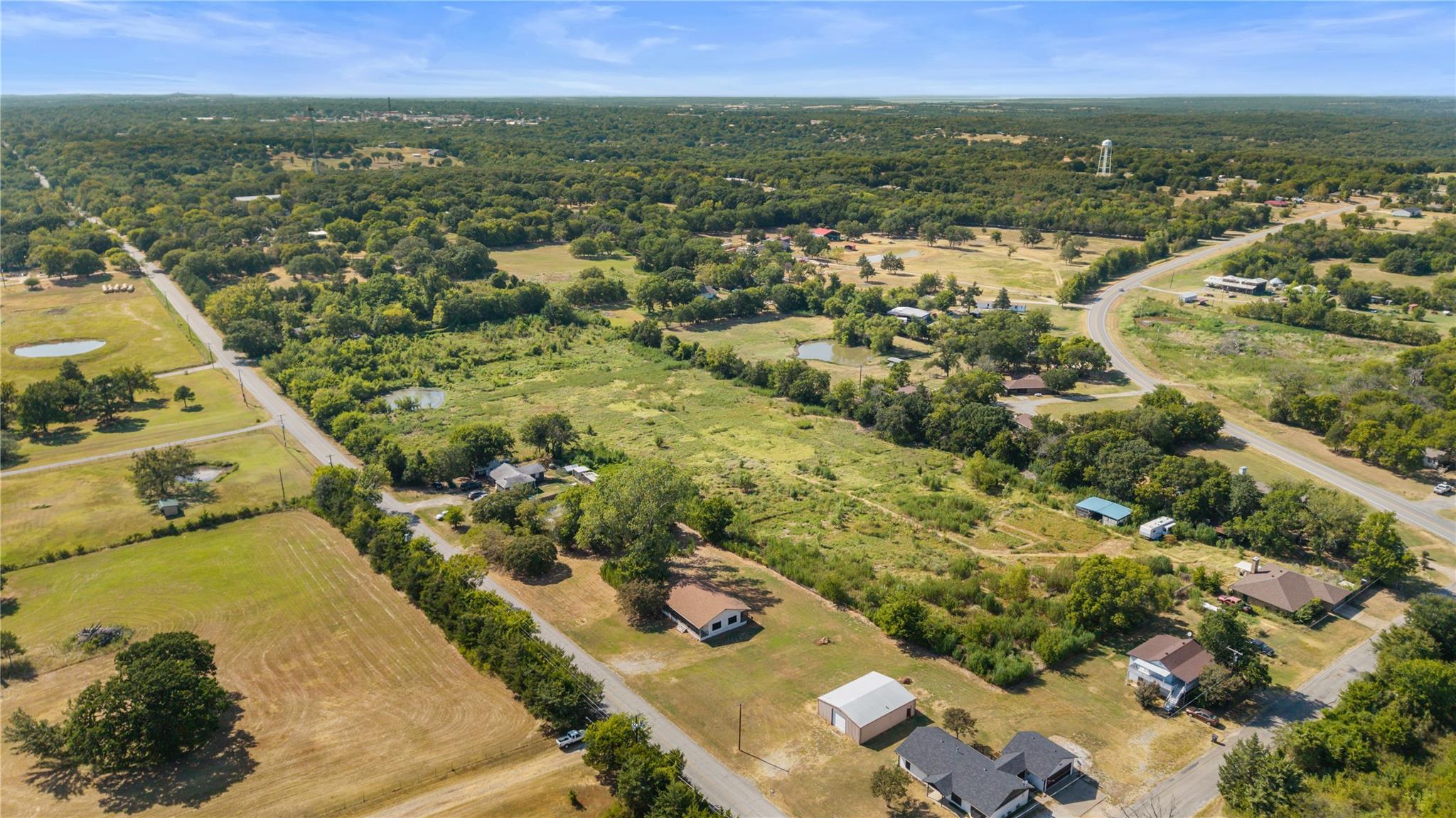 main property photo 26