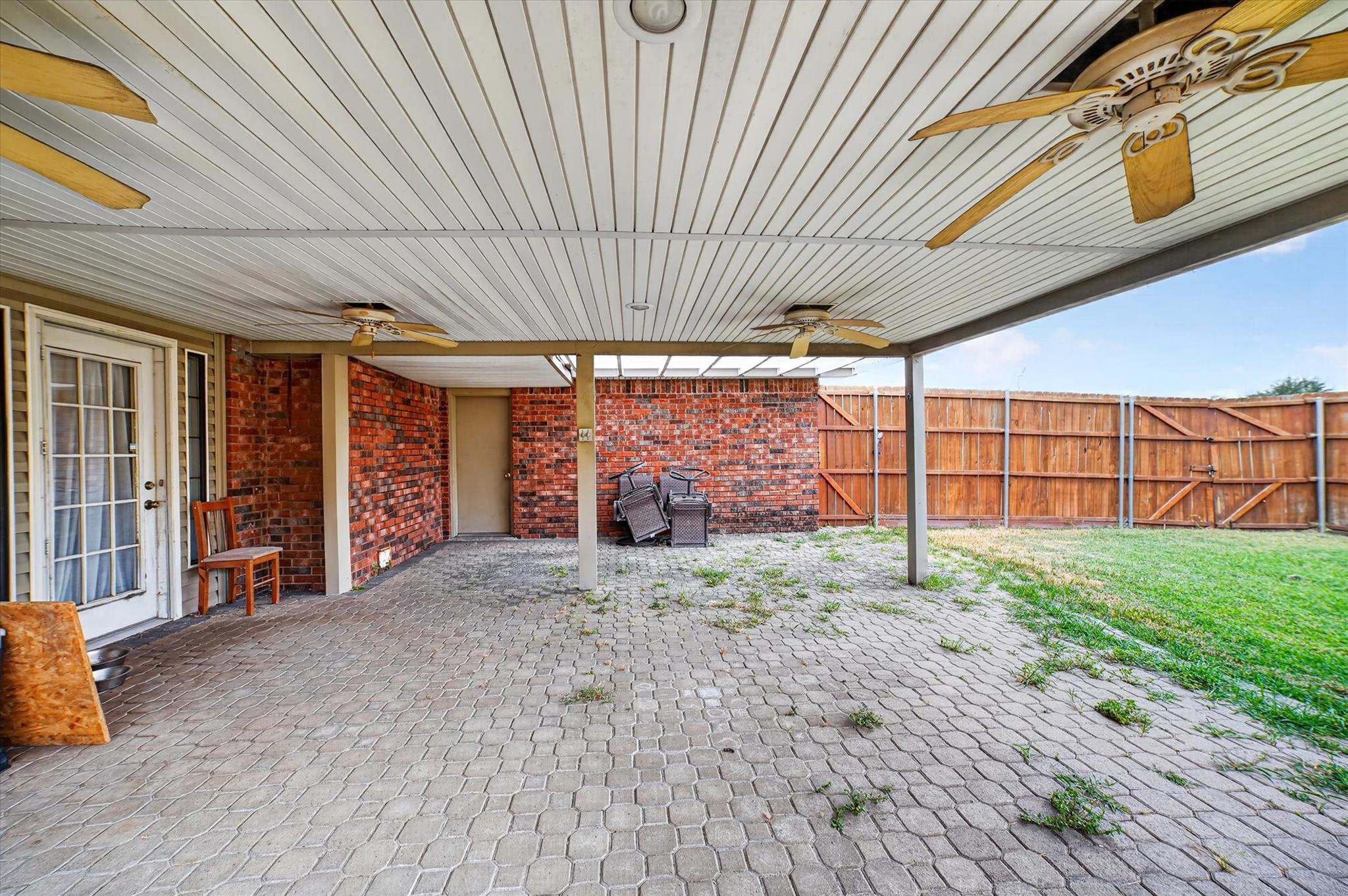 main property photo 21