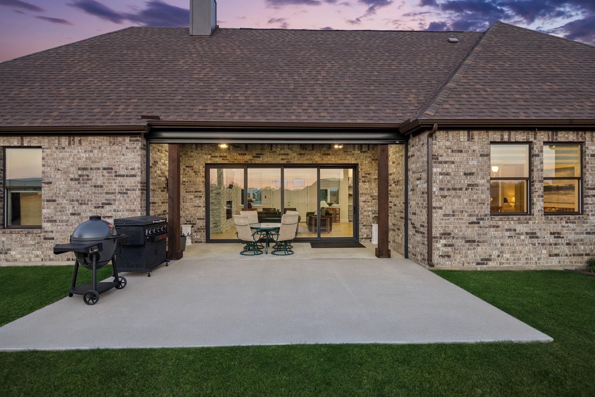 main property photo 26