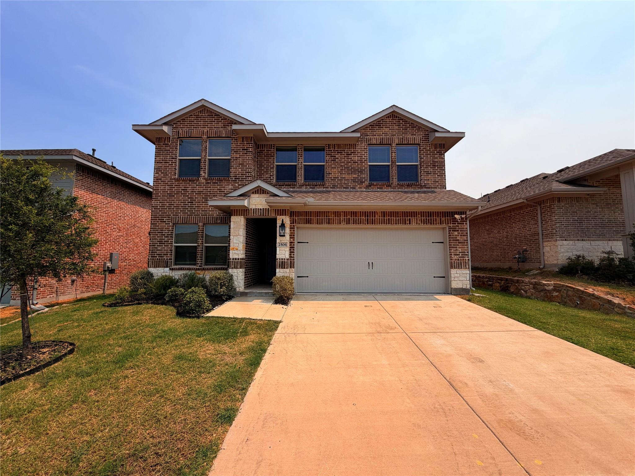 main property photo 17