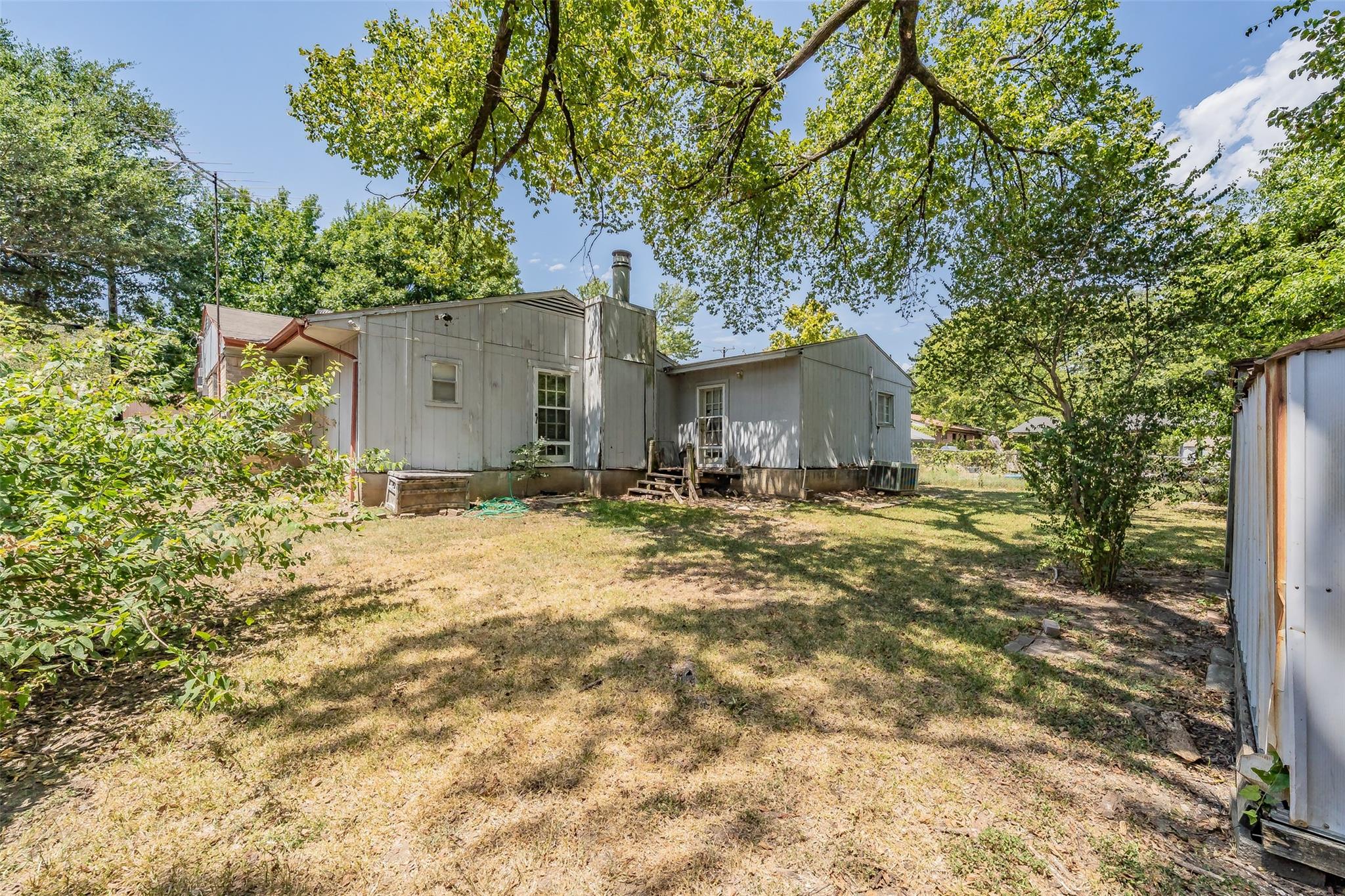 main property photo 35