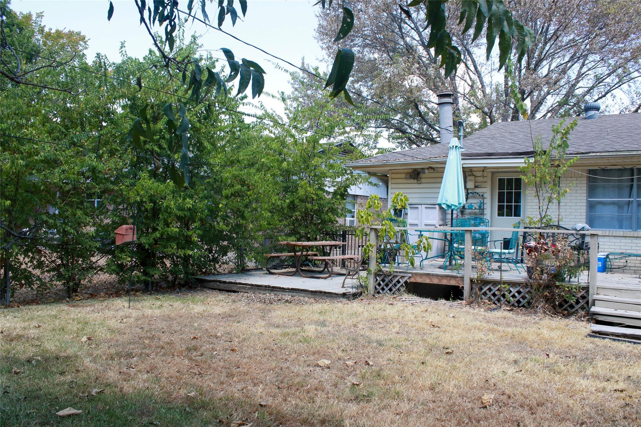 main property photo 19