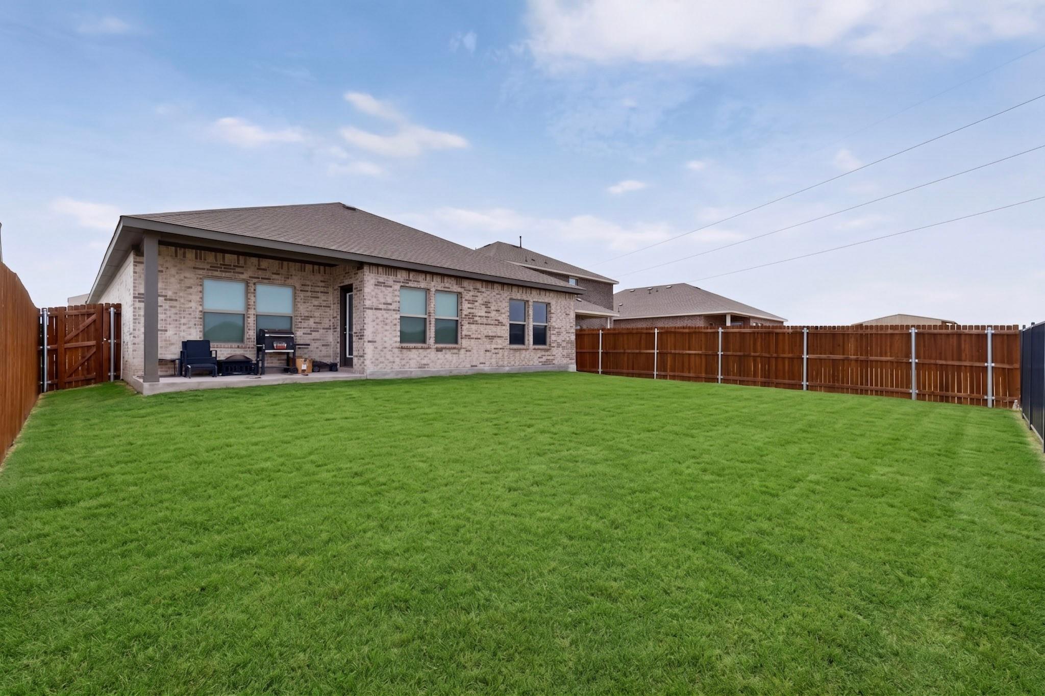 main property photo 26