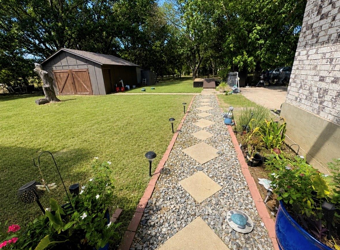 main property photo 24