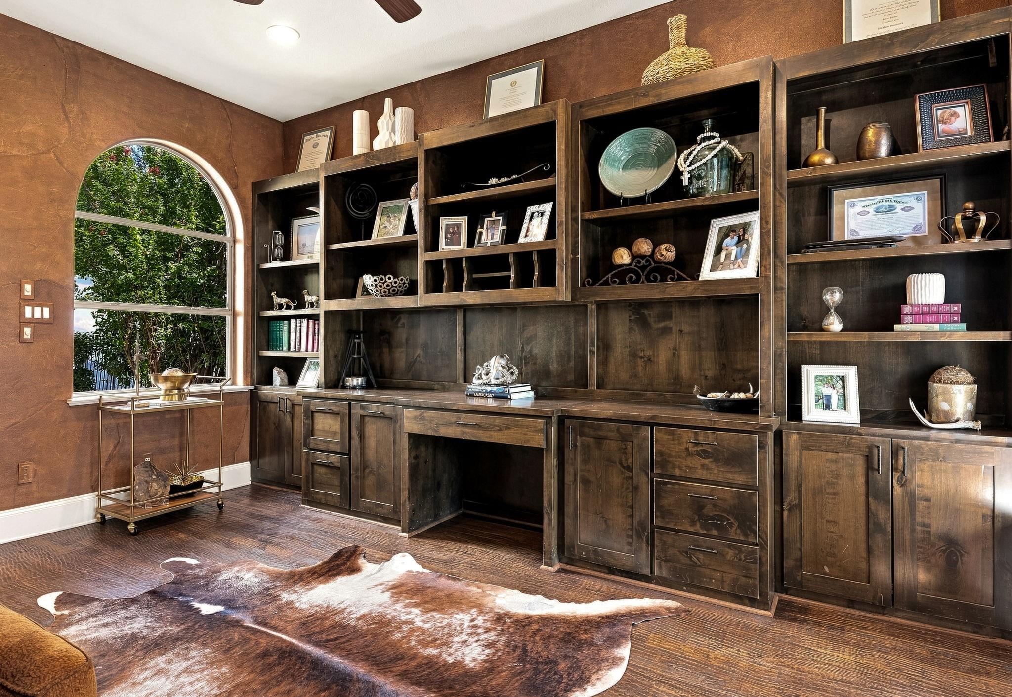 main property photo 7