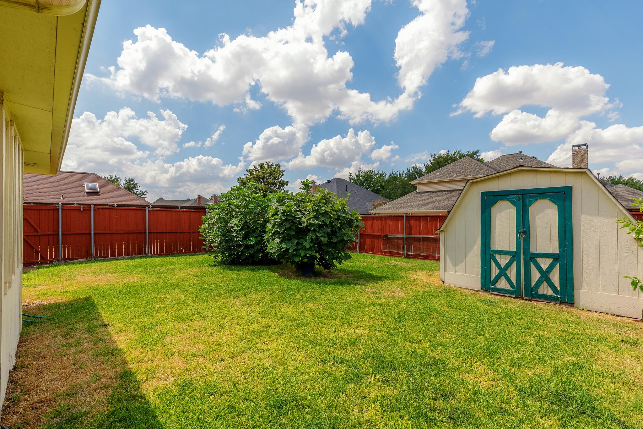 main property photo 25