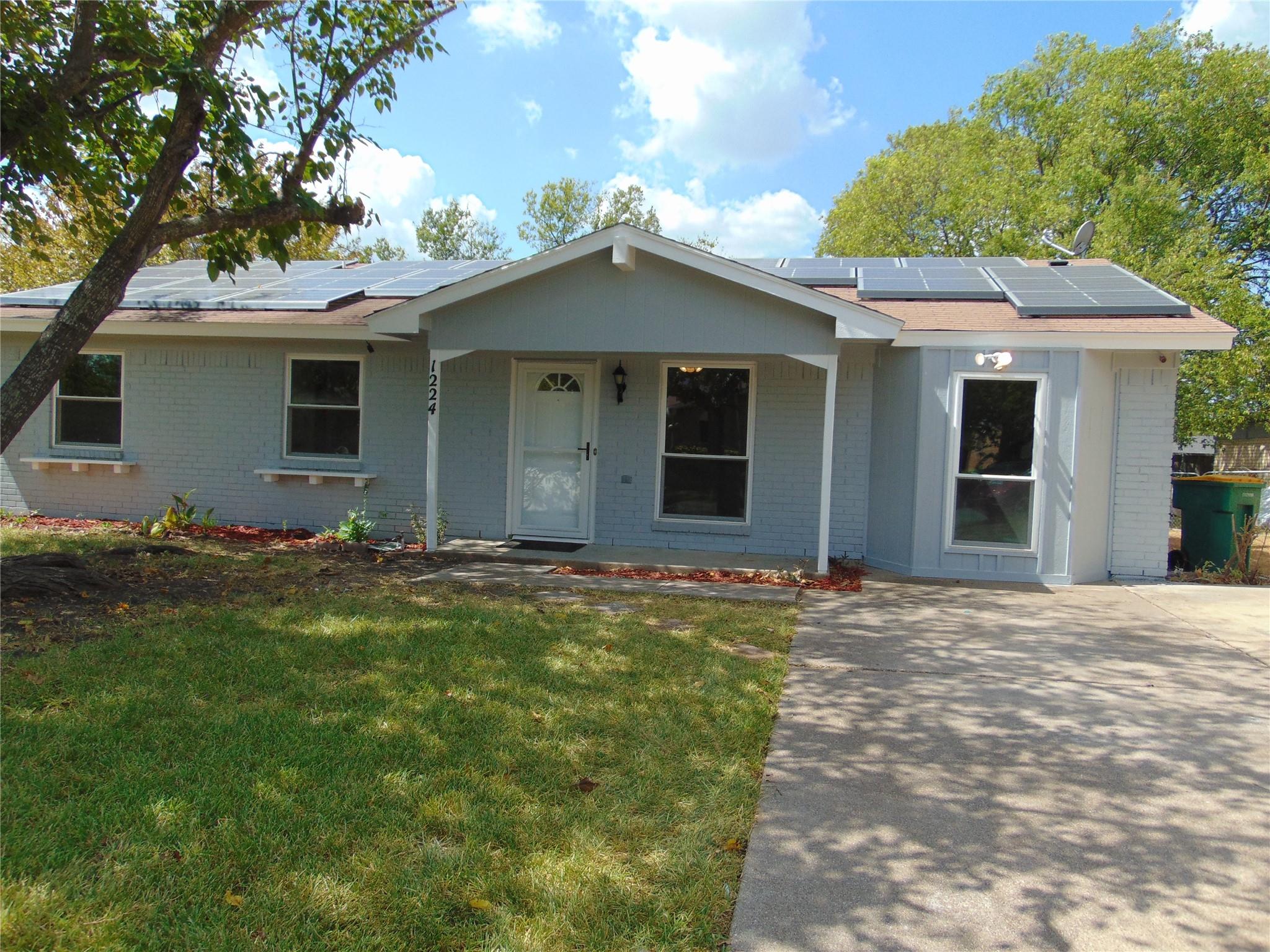 main property photo 7