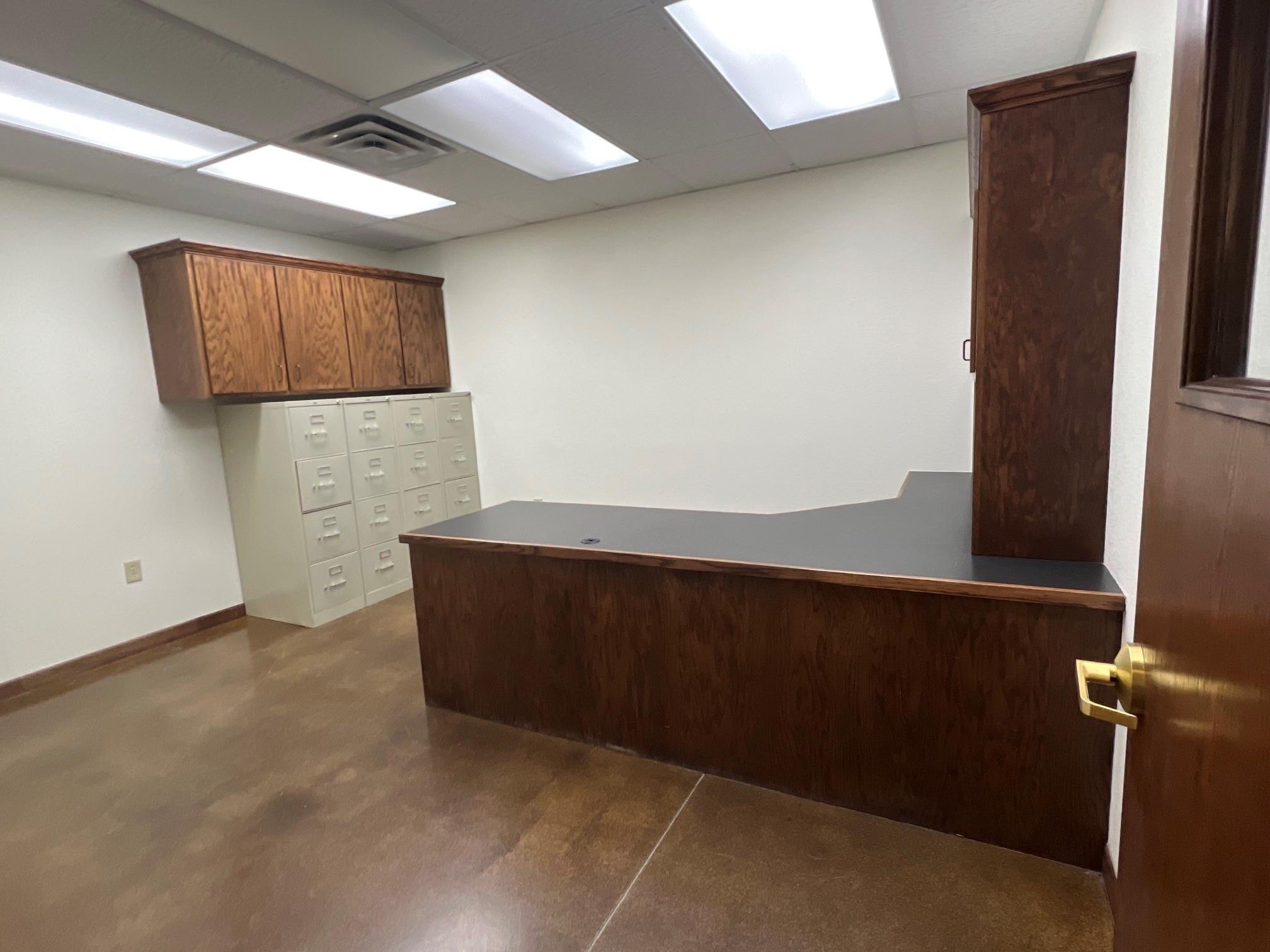 main property photo 15