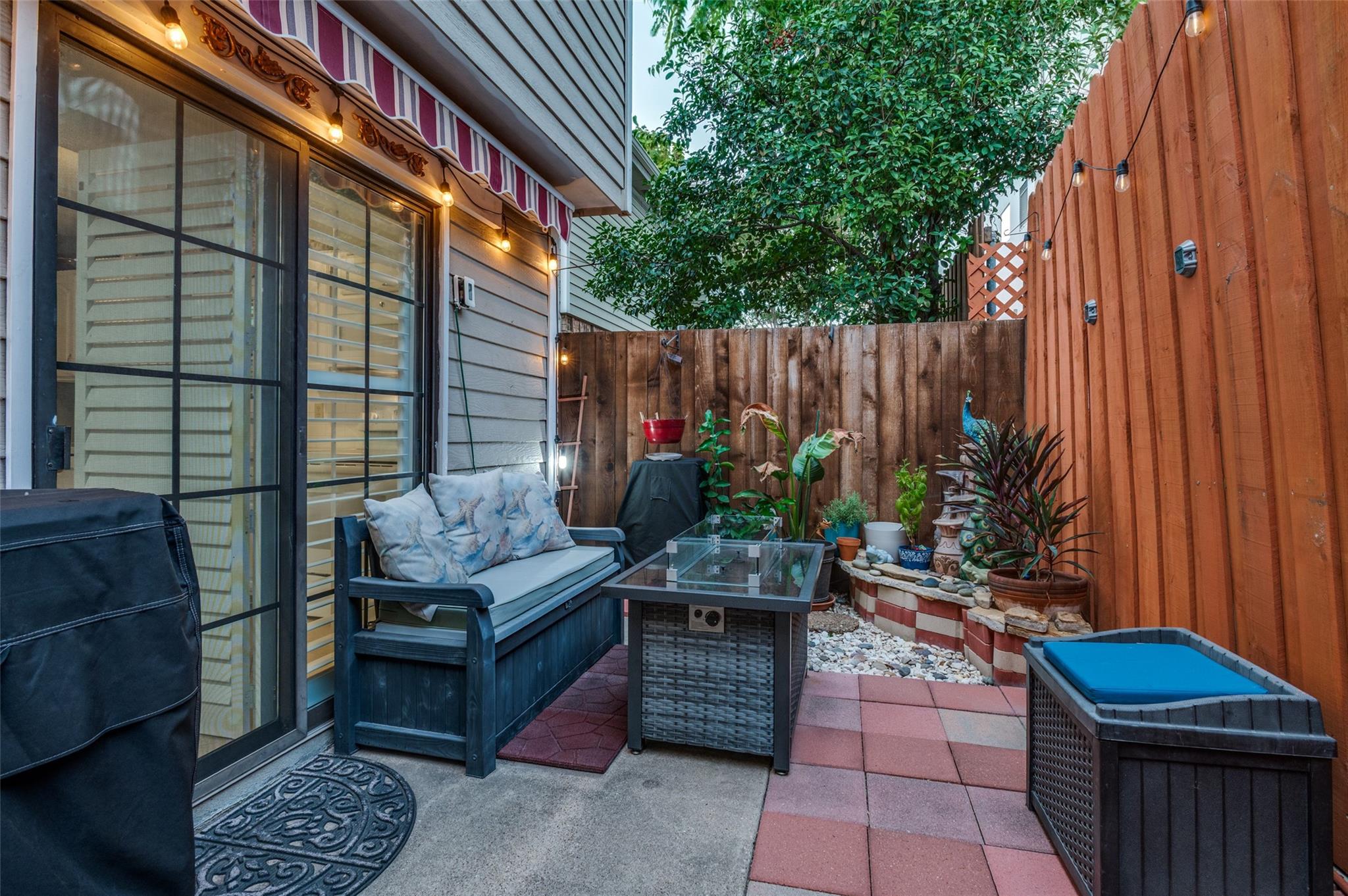 main property photo 24