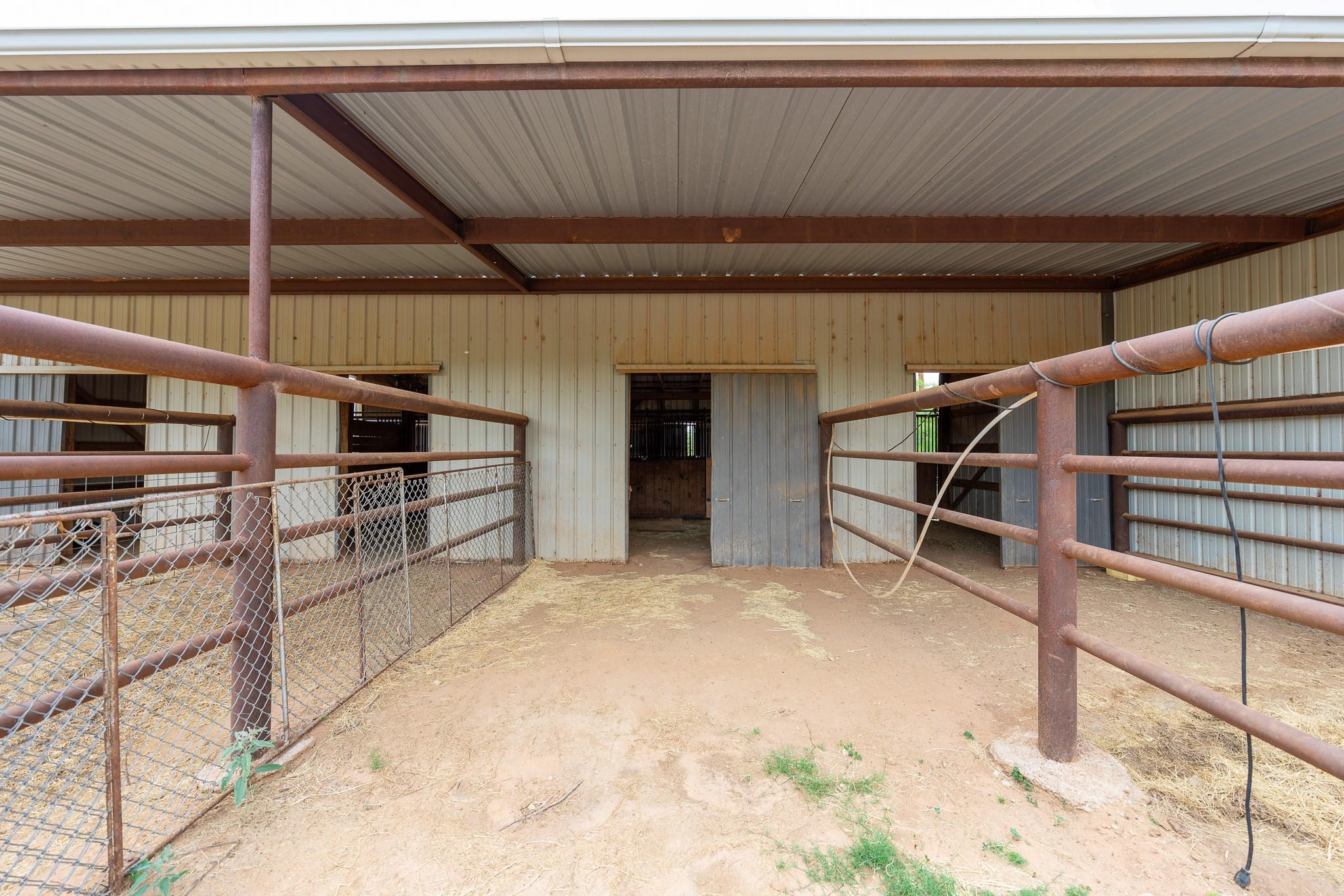 main property photo 38