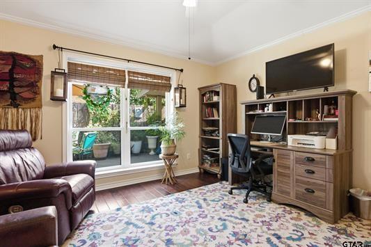 main property photo 15