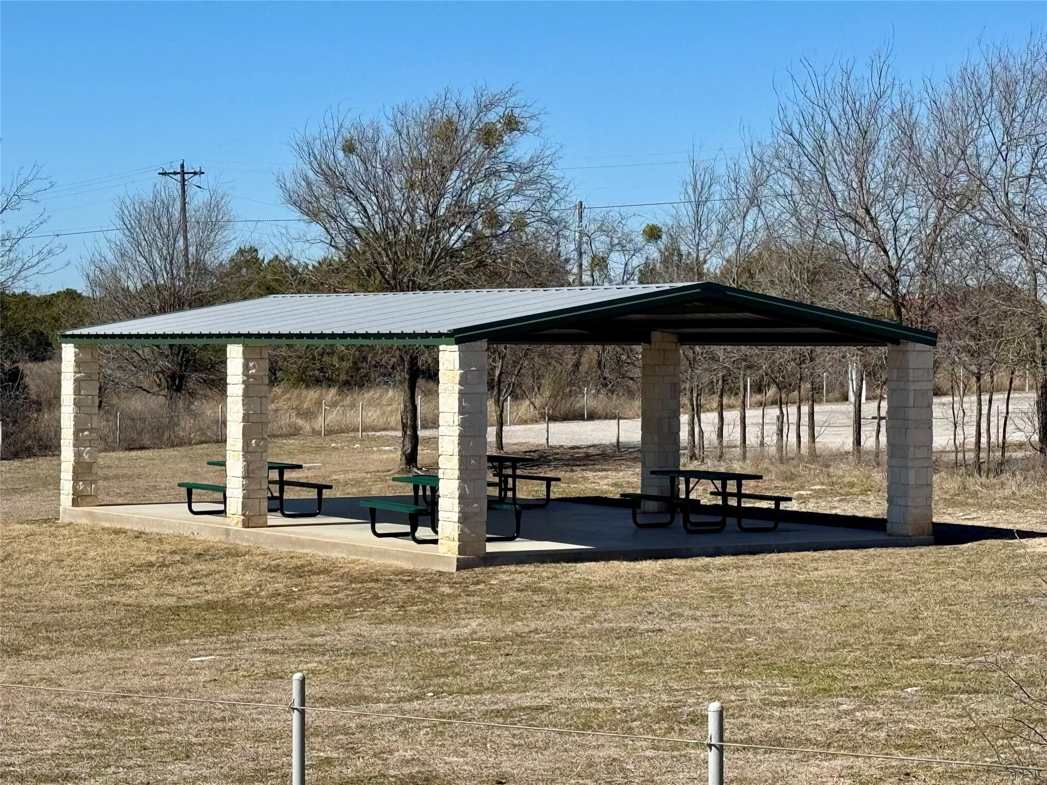 main property photo 39
