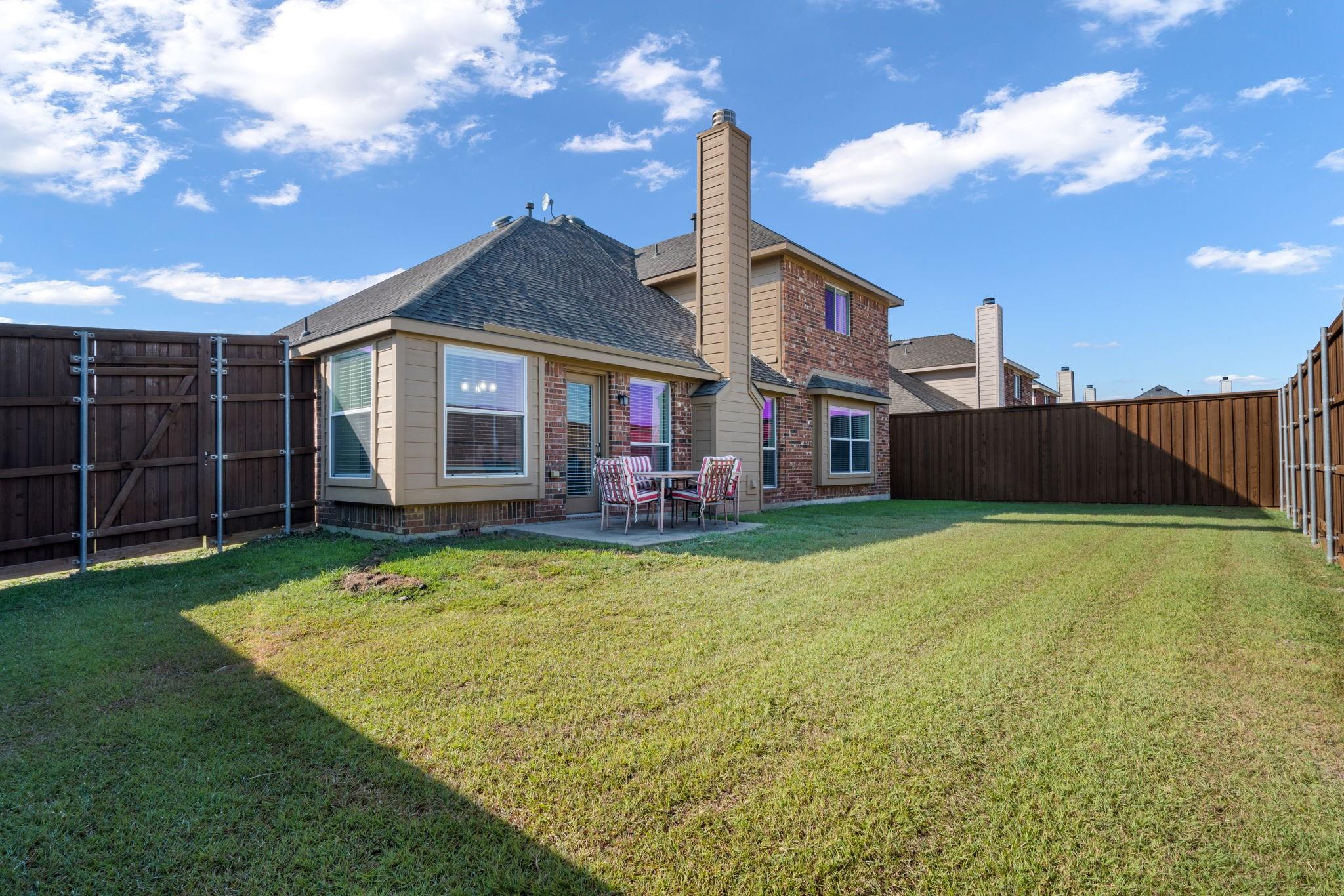 main property photo 20