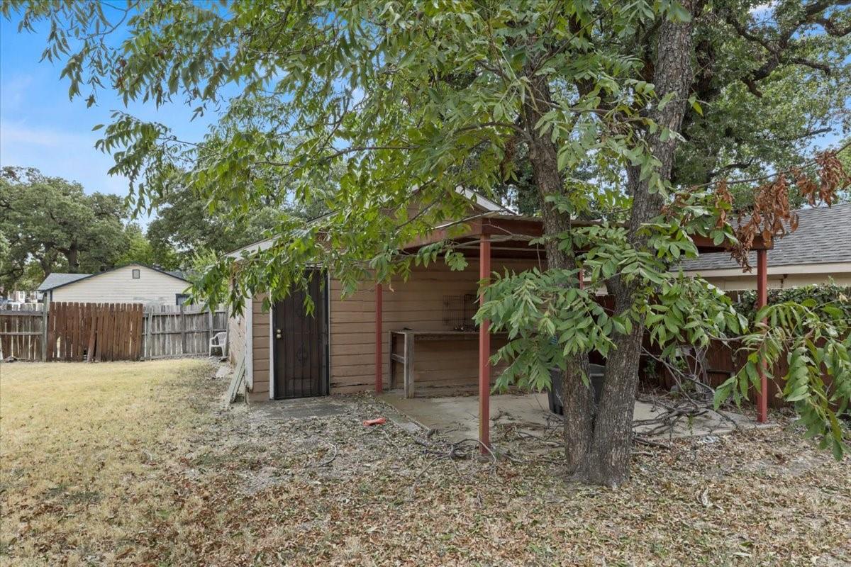 main property photo 27