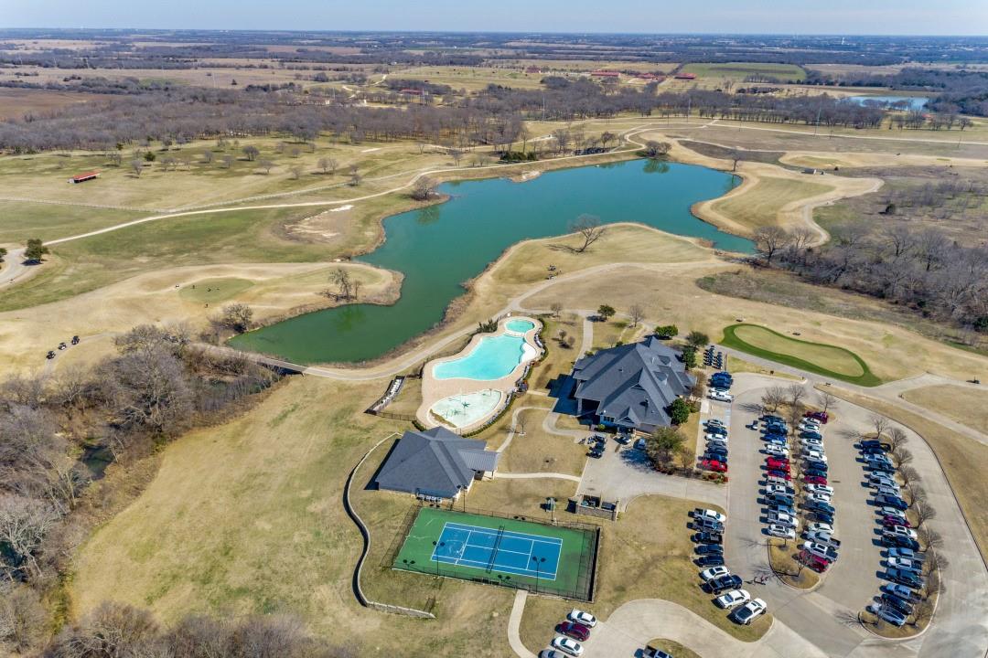main property photo 14