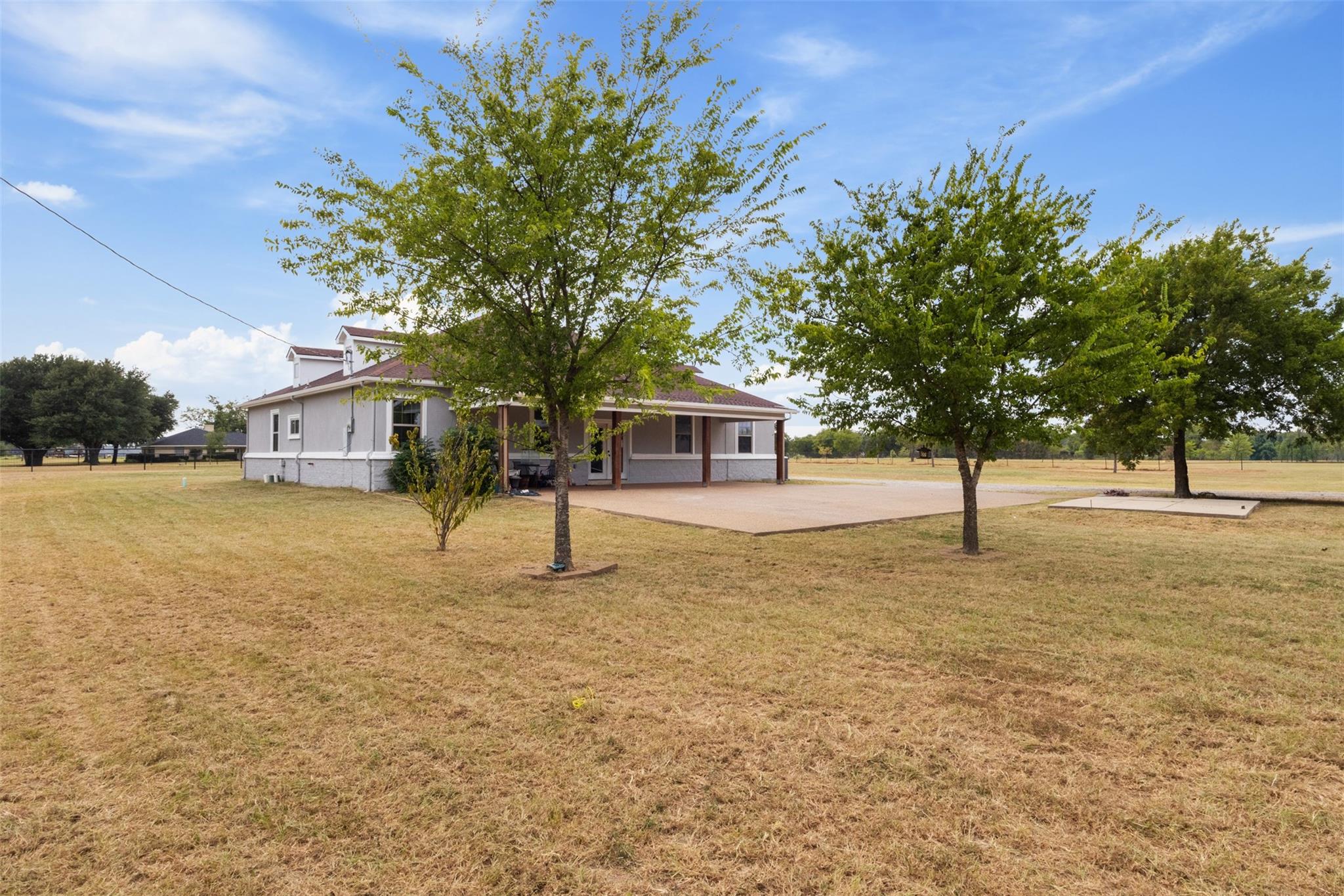 main property photo 26