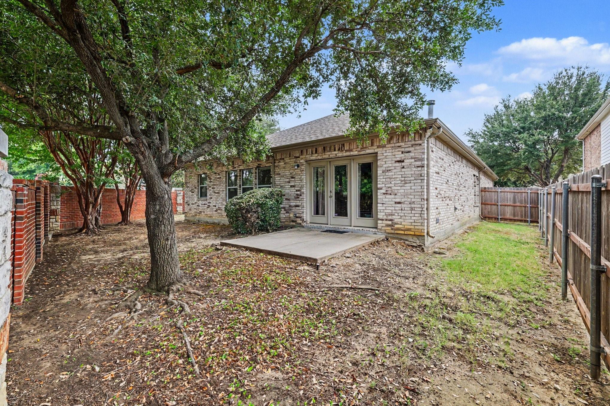 main property photo 25