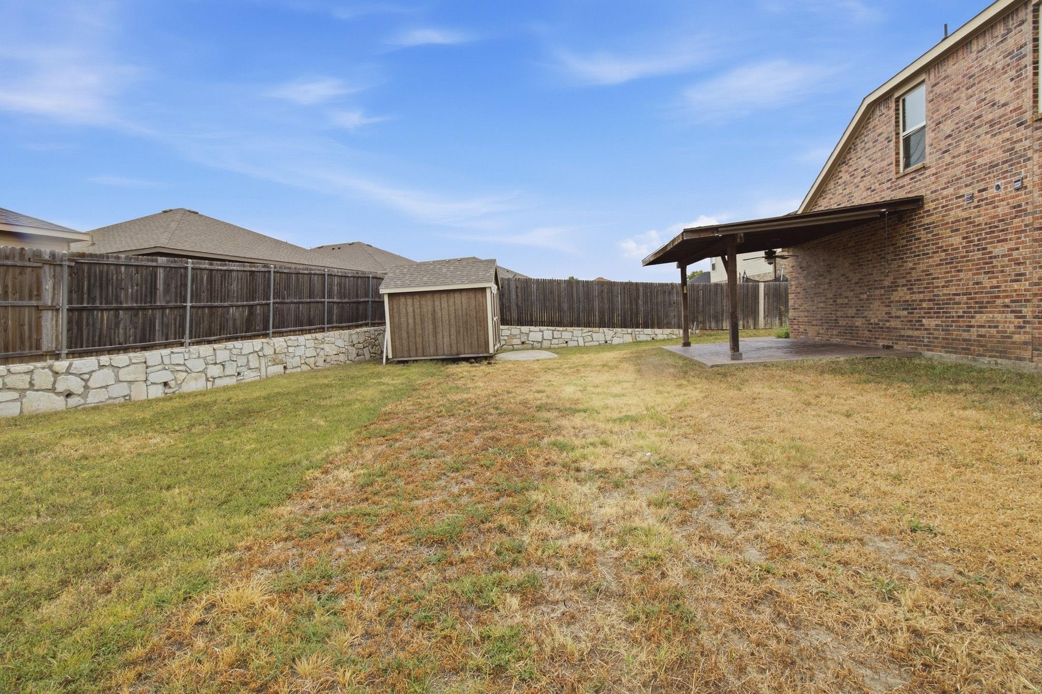 main property photo 32