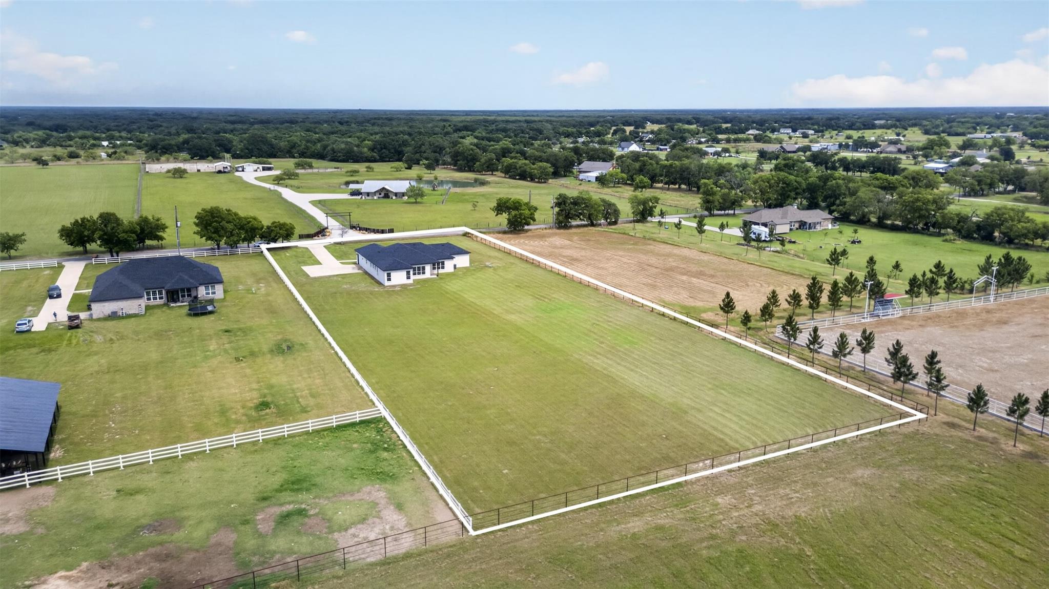 main property photo 37