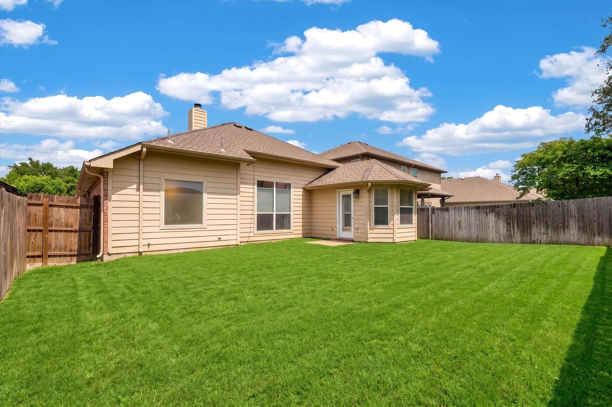 main property photo 22