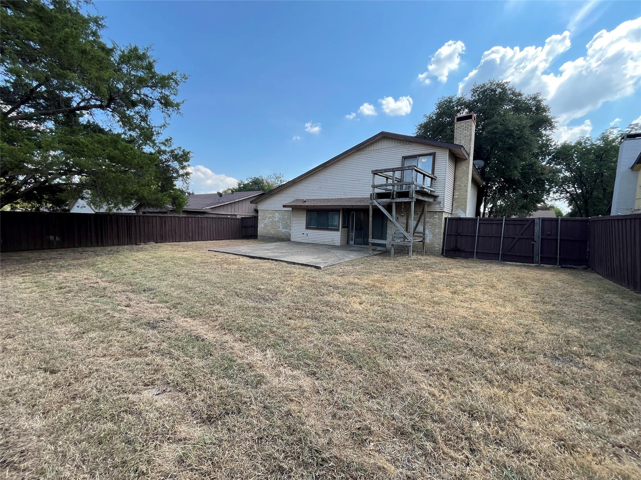 main property photo 30