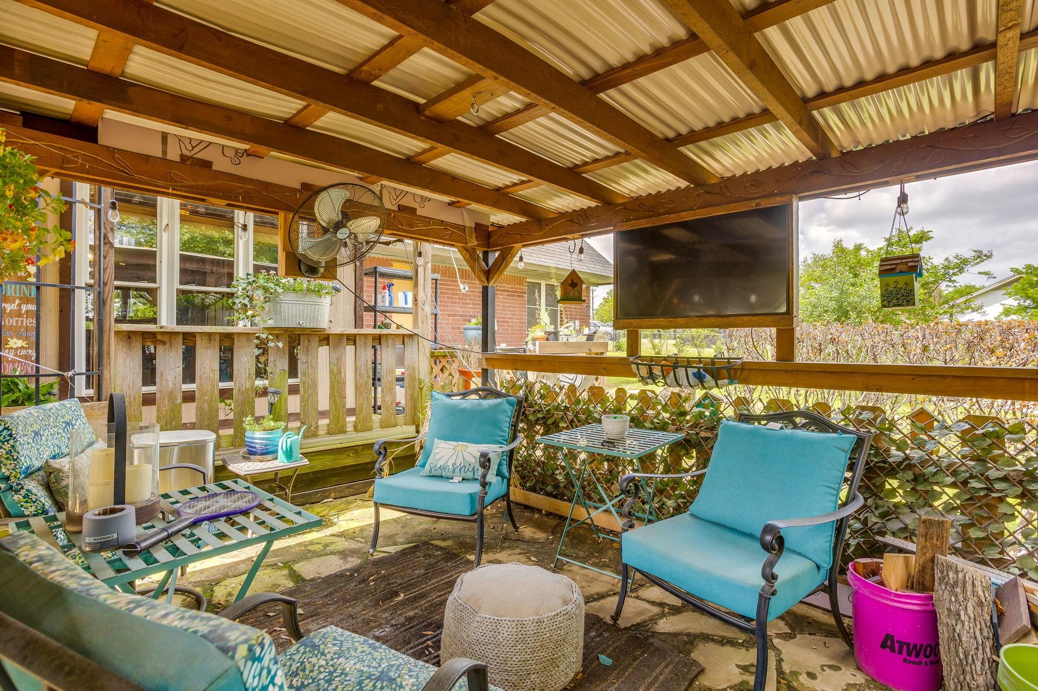 main property photo 27