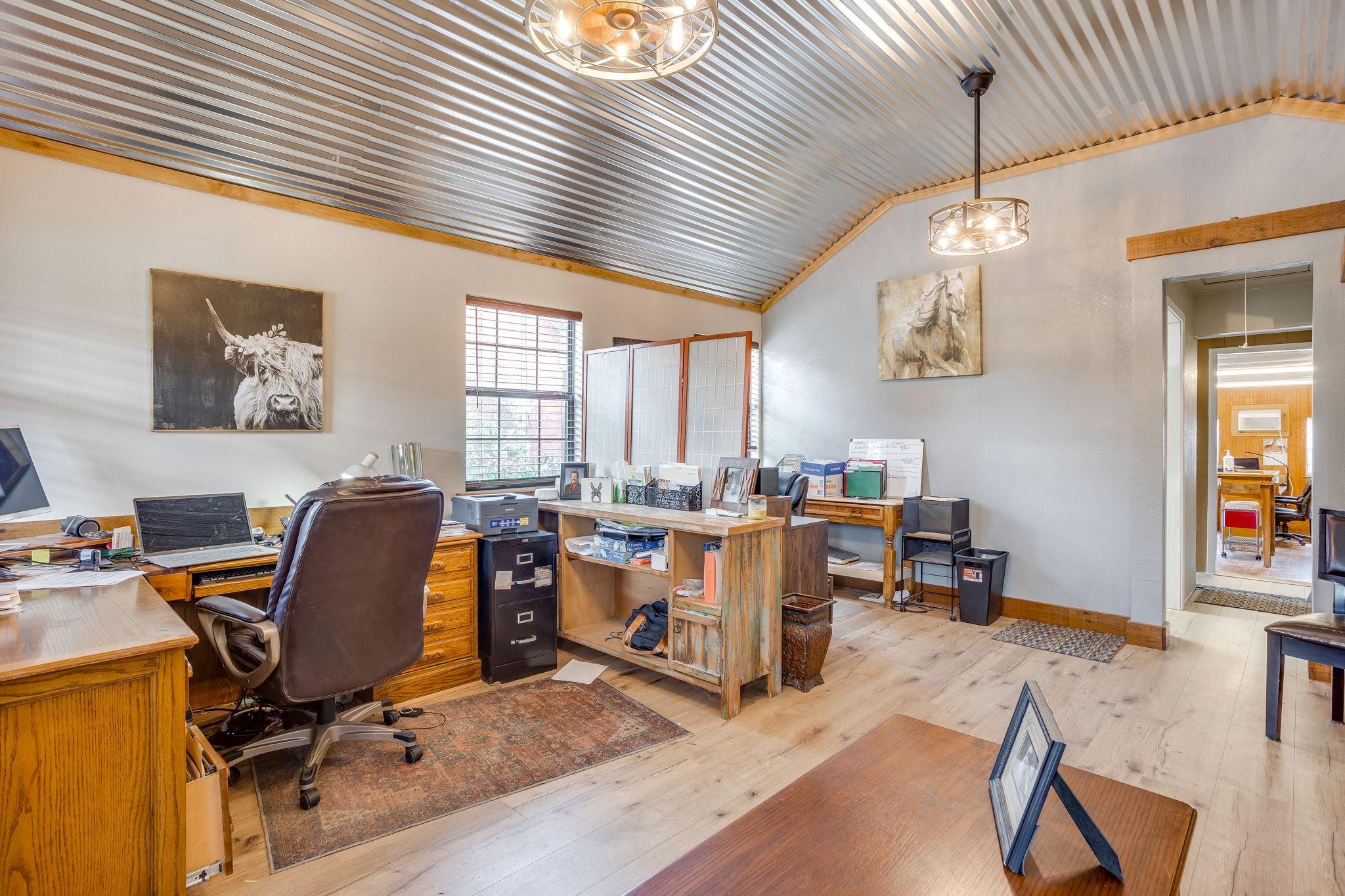 main property photo 36